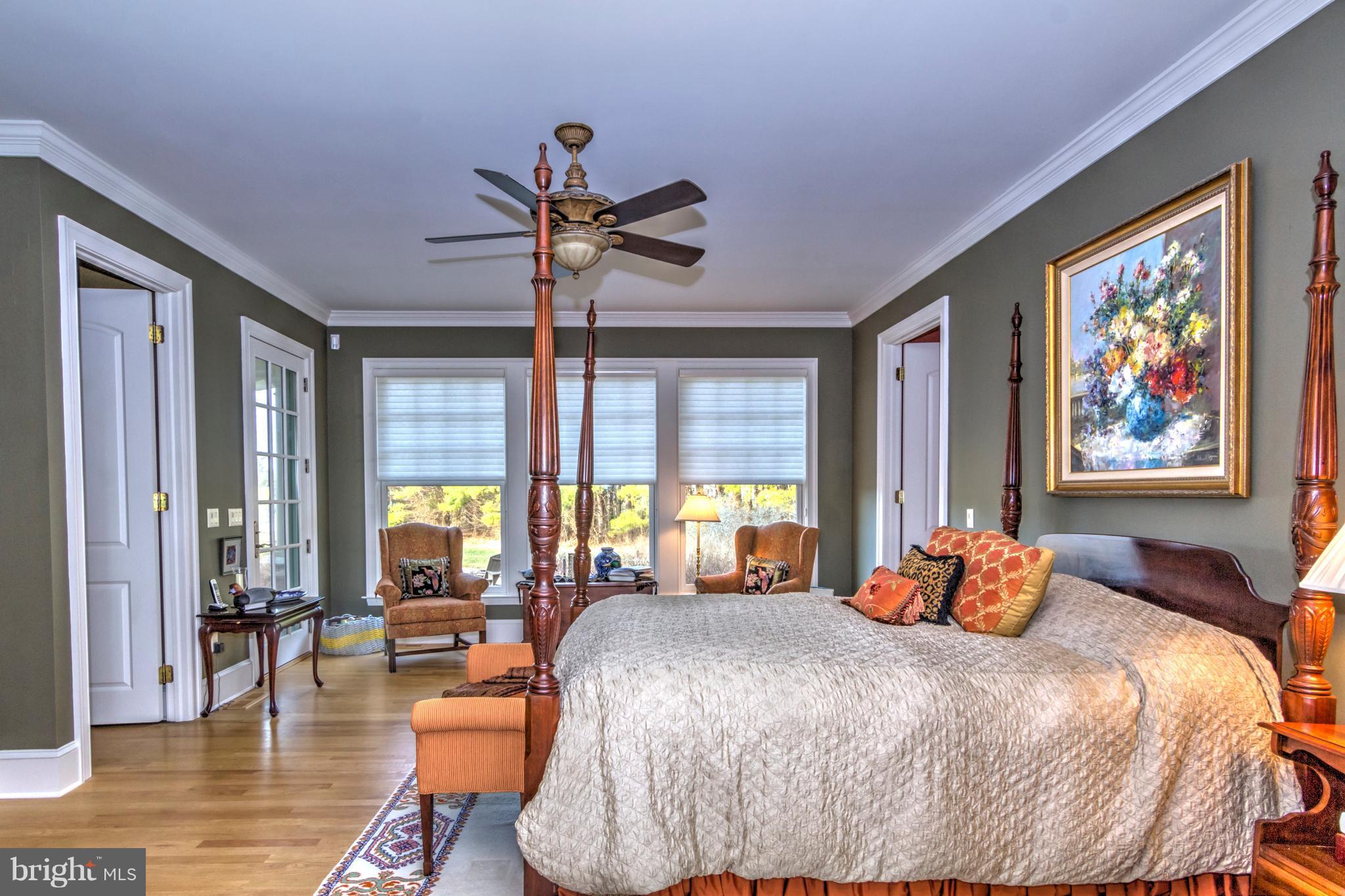 ISLAND CREEK NECK - Residential