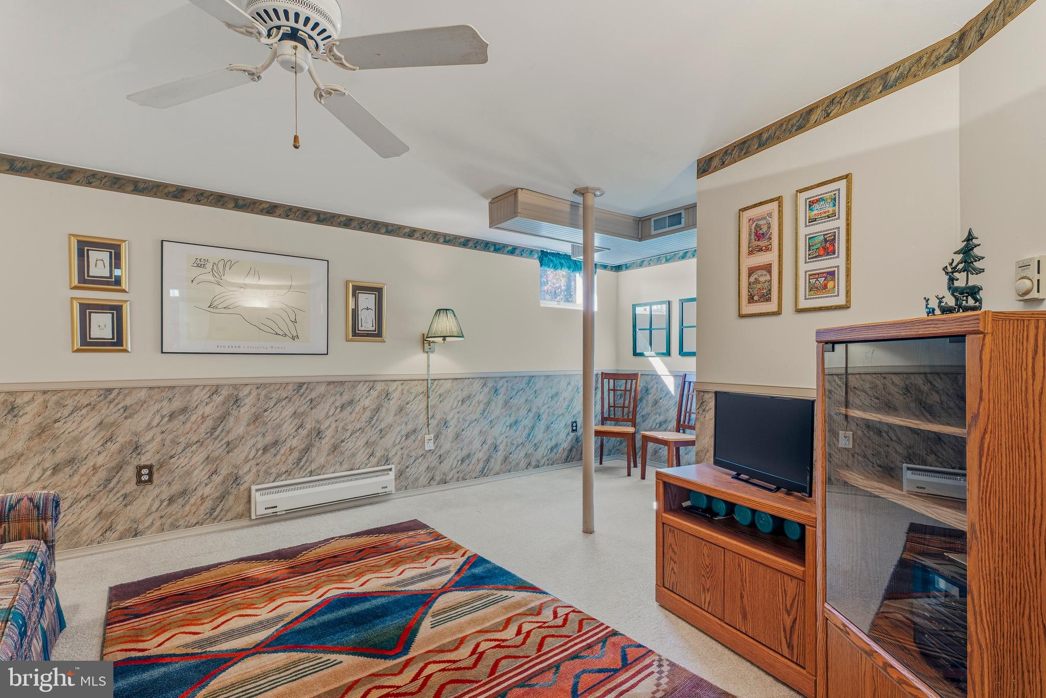 SULLIVAN HEIGHTS - Residential