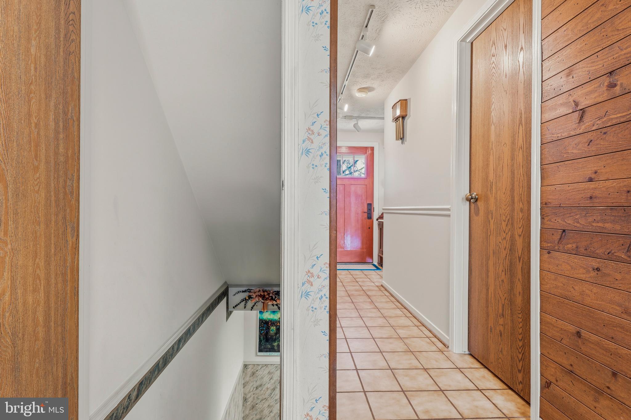 SULLIVAN HEIGHTS - Residential