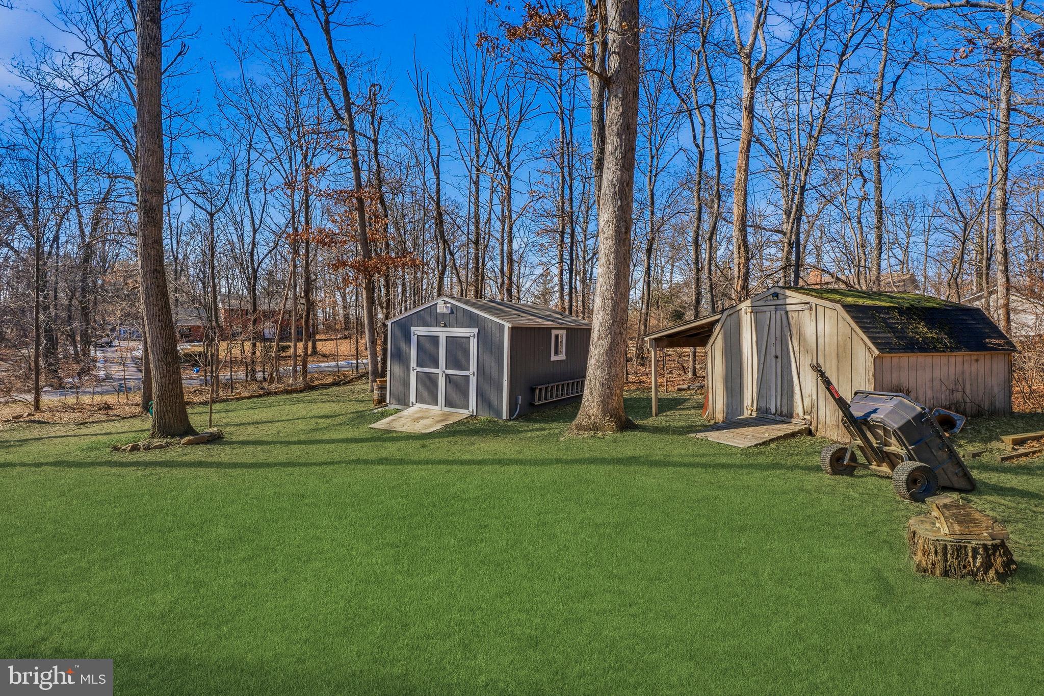 SULLIVAN HEIGHTS - Residential