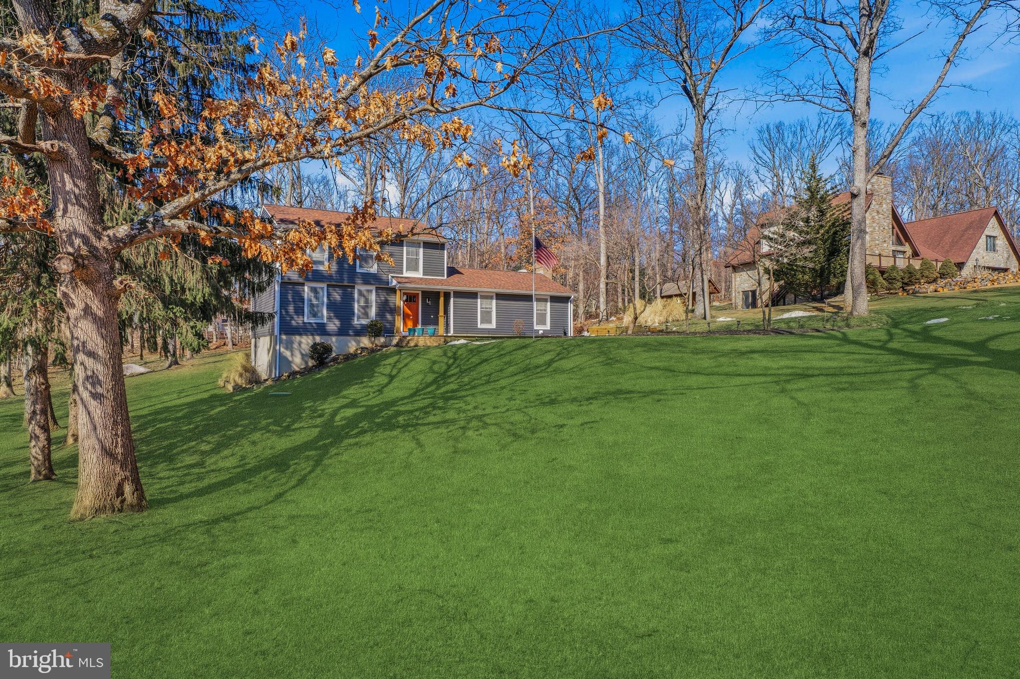 SULLIVAN HEIGHTS - Residential