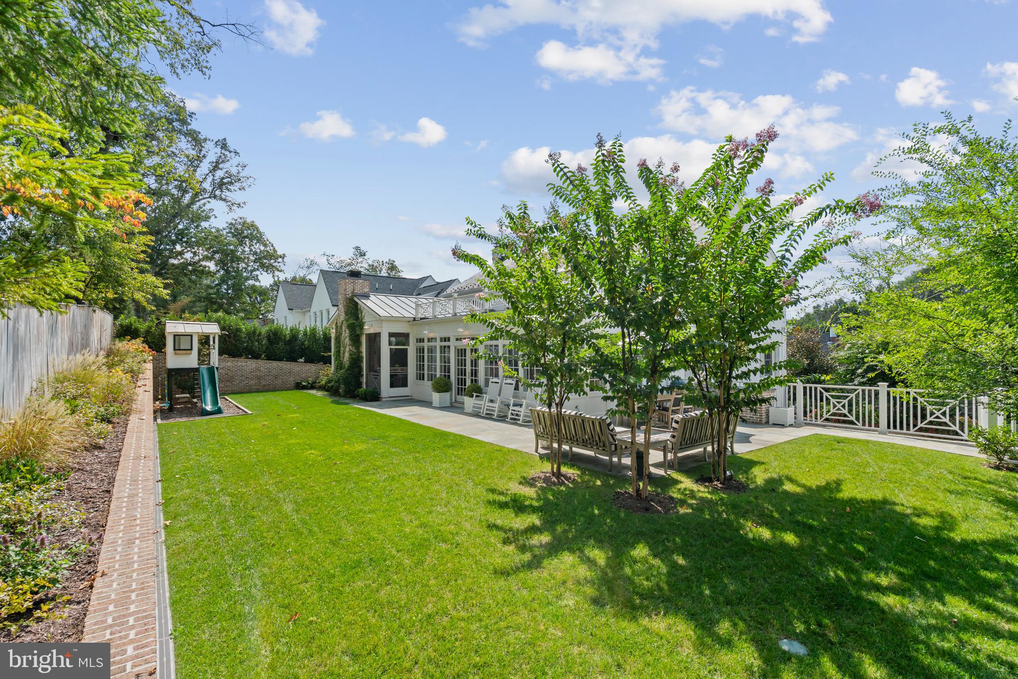 KENWOOD - Residential