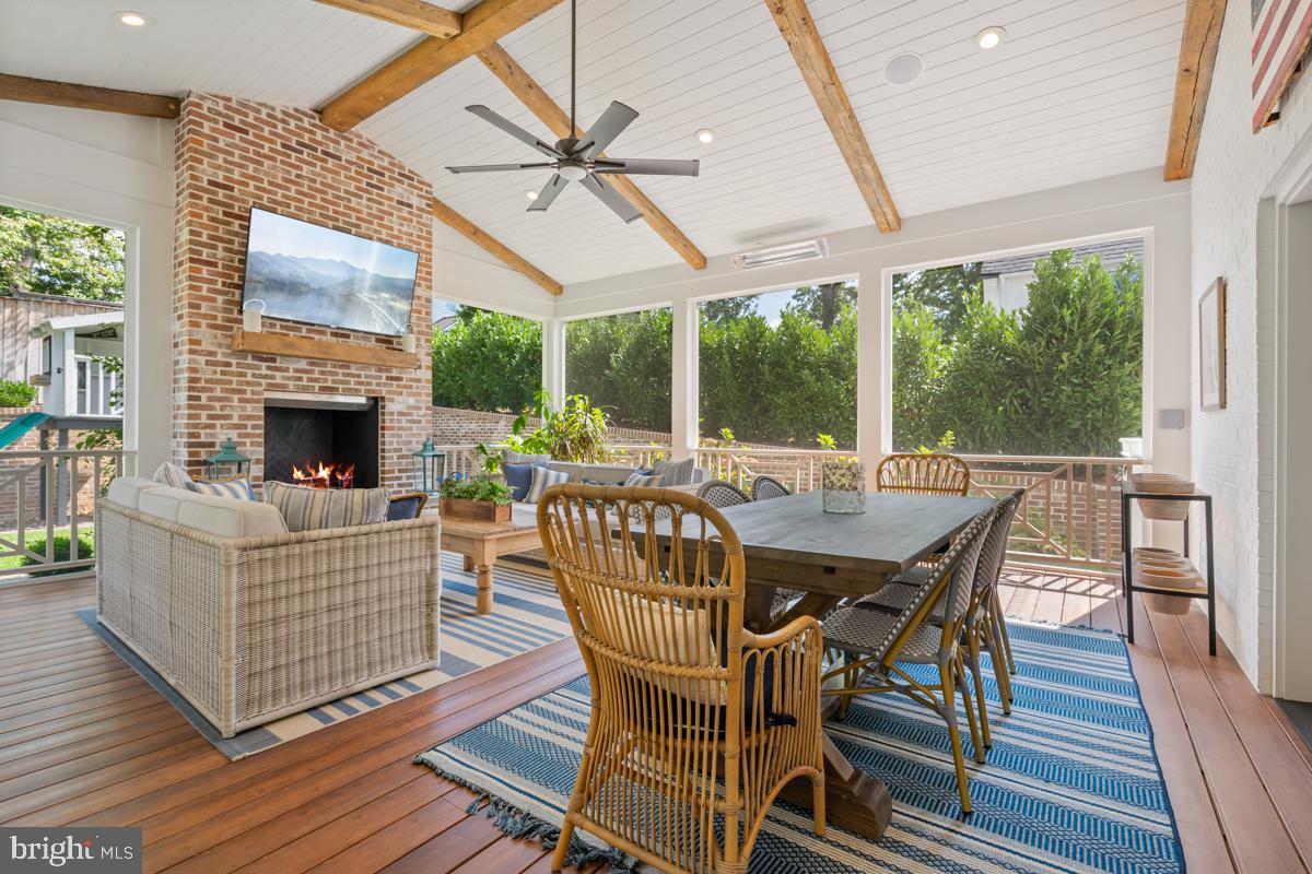 KENWOOD - Residential