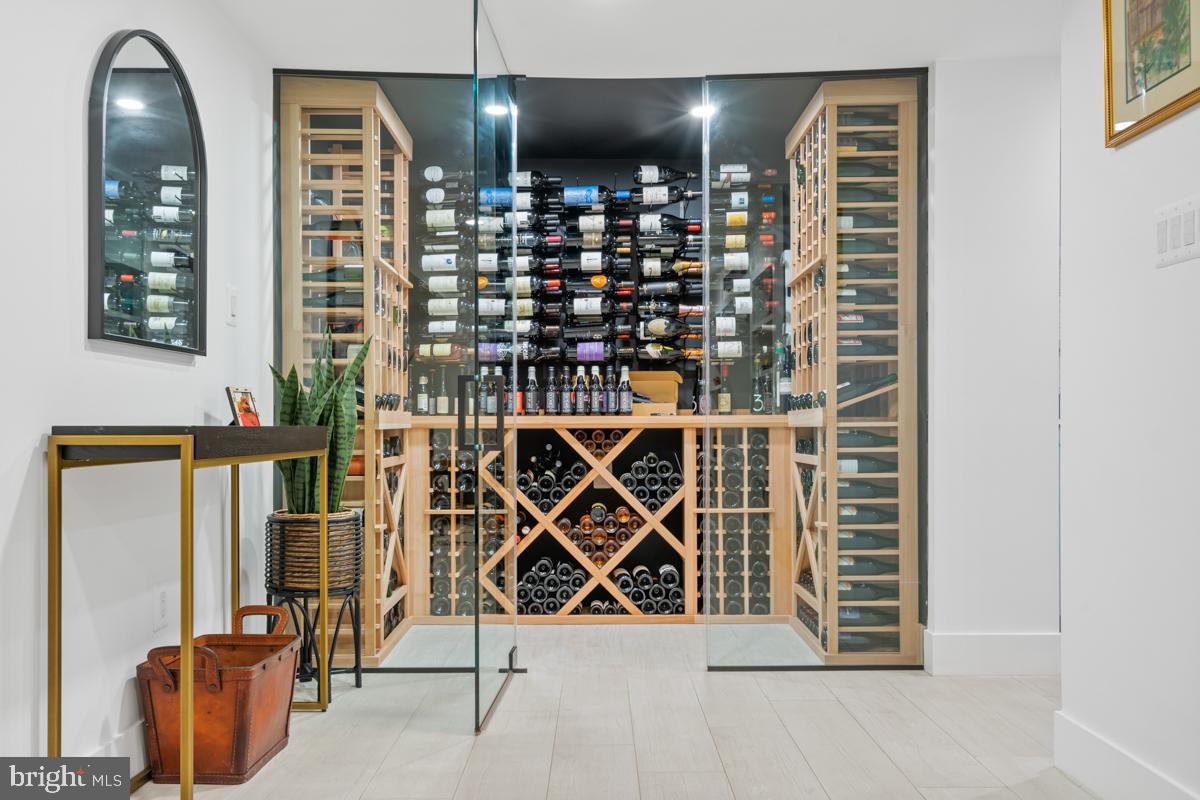 KENWOOD - Residential