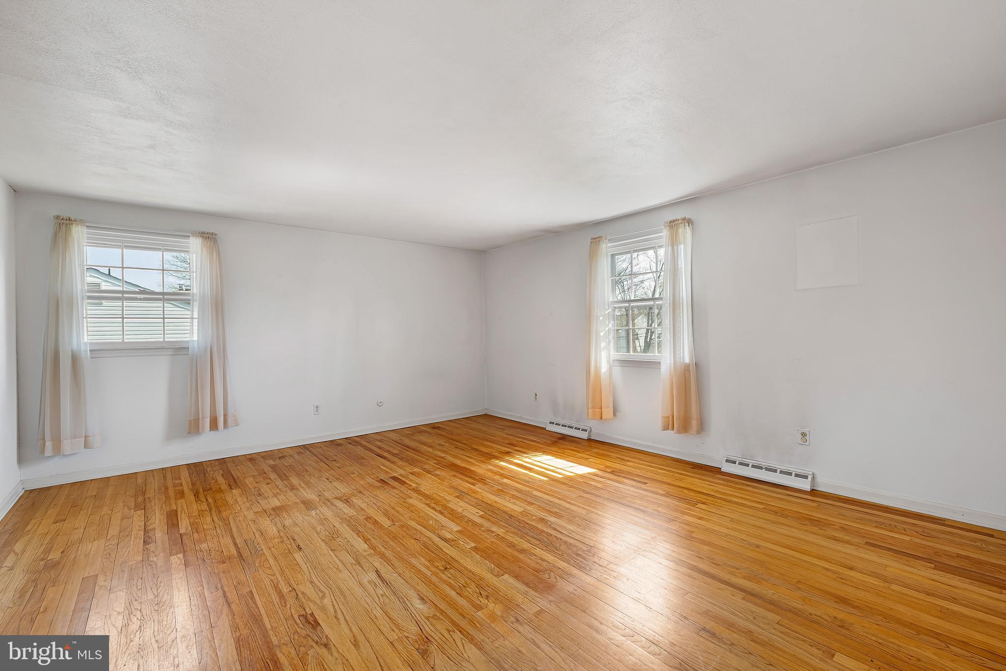 CARDIFF - Residential