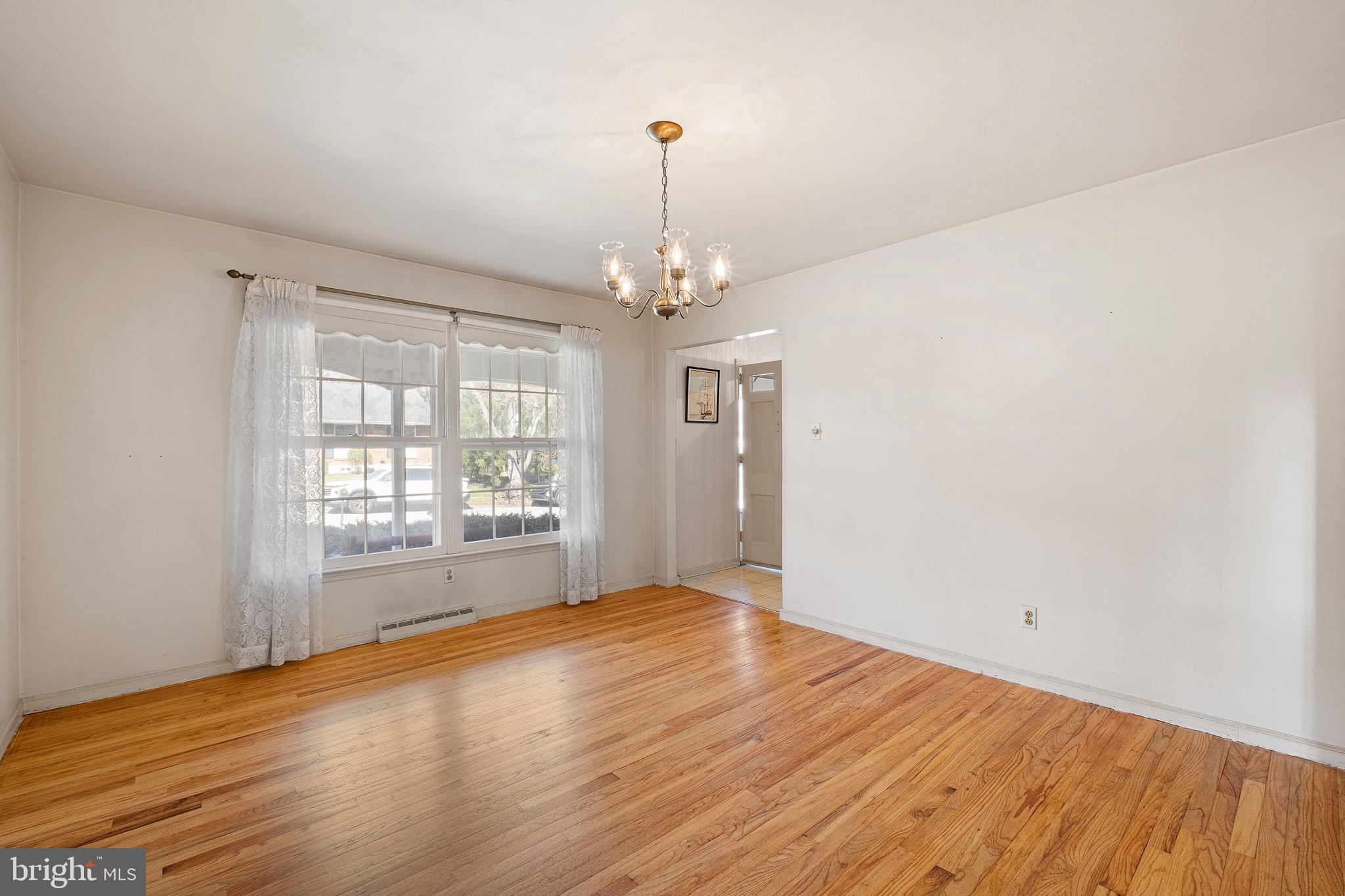 CARDIFF - Residential