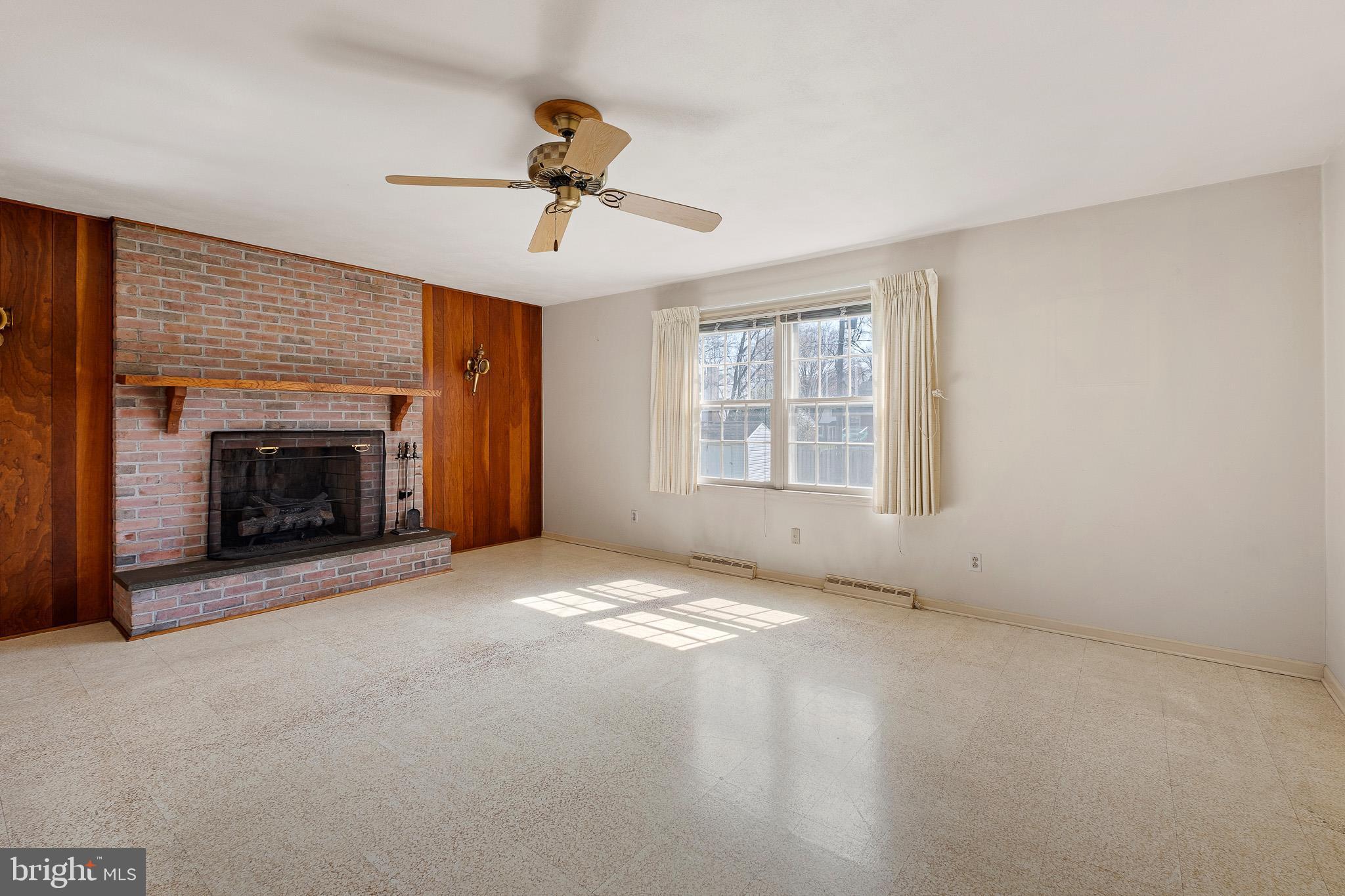 CARDIFF - Residential