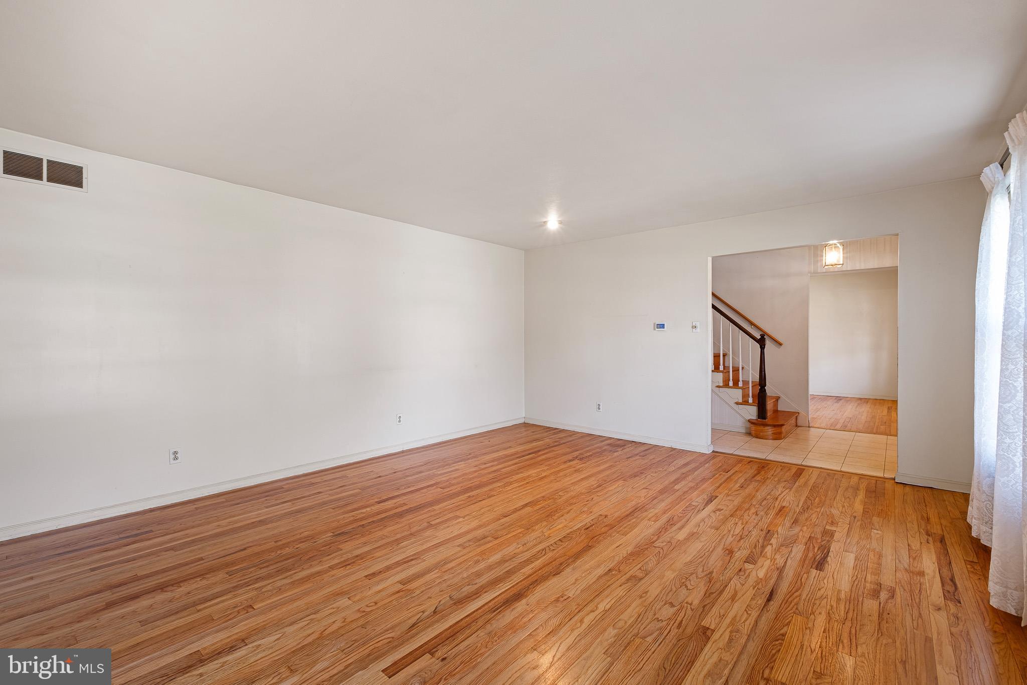 CARDIFF - Residential