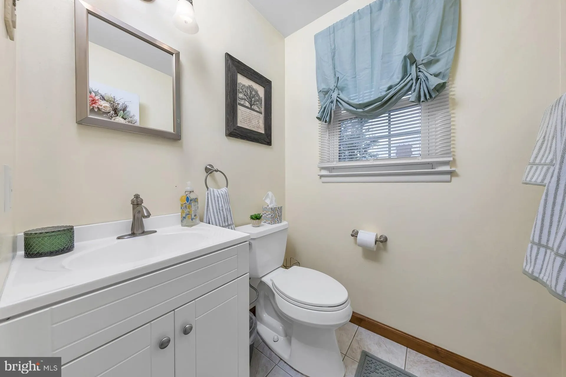 Sewell, New Jersey 08080, United States, 3 Bedrooms Bedrooms, ,2 BathroomsBathrooms,Residential,Pending,200715