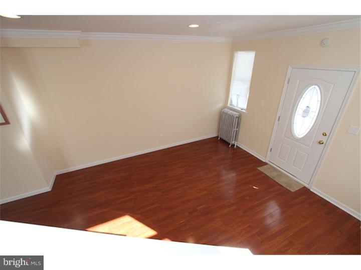 WEST OAK LANE - Residential