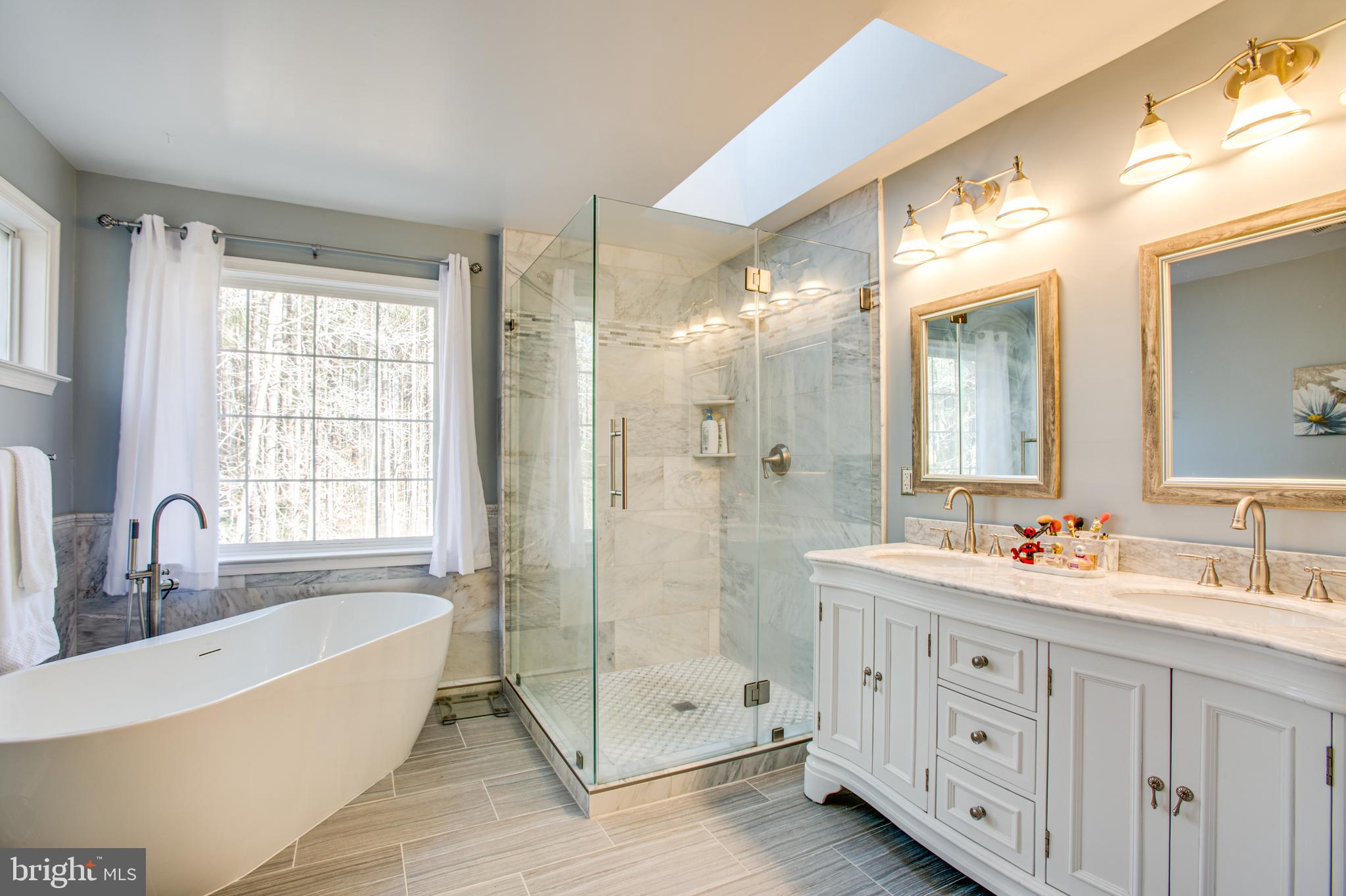 CANNON KNOLLS - Residential