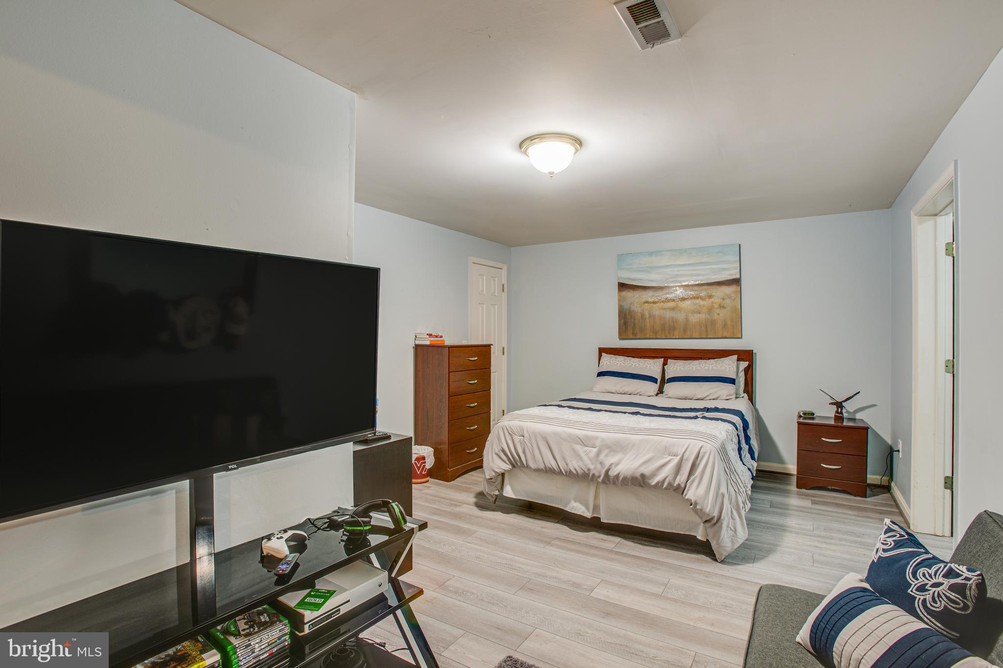 CANNON KNOLLS - Residential