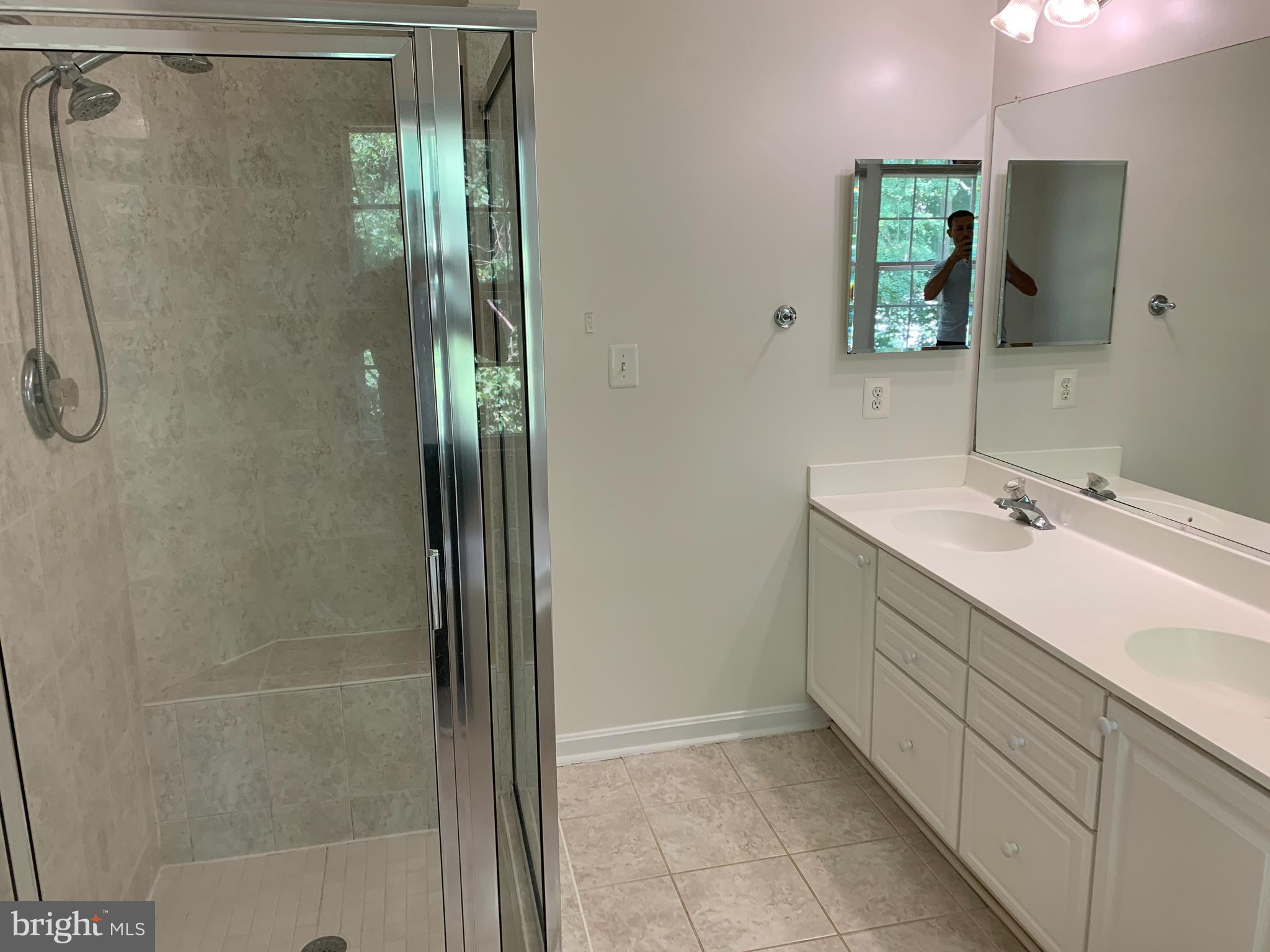 REGENCY RIDGE - Residential Lease