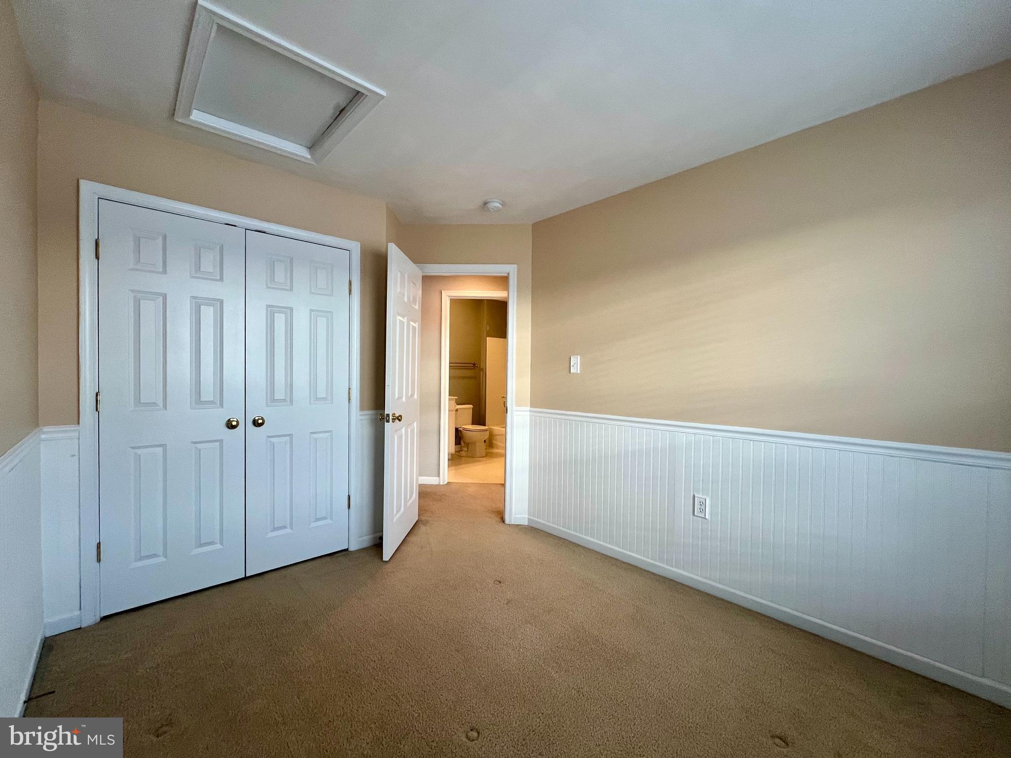 HUNTFIELD - Residential Lease