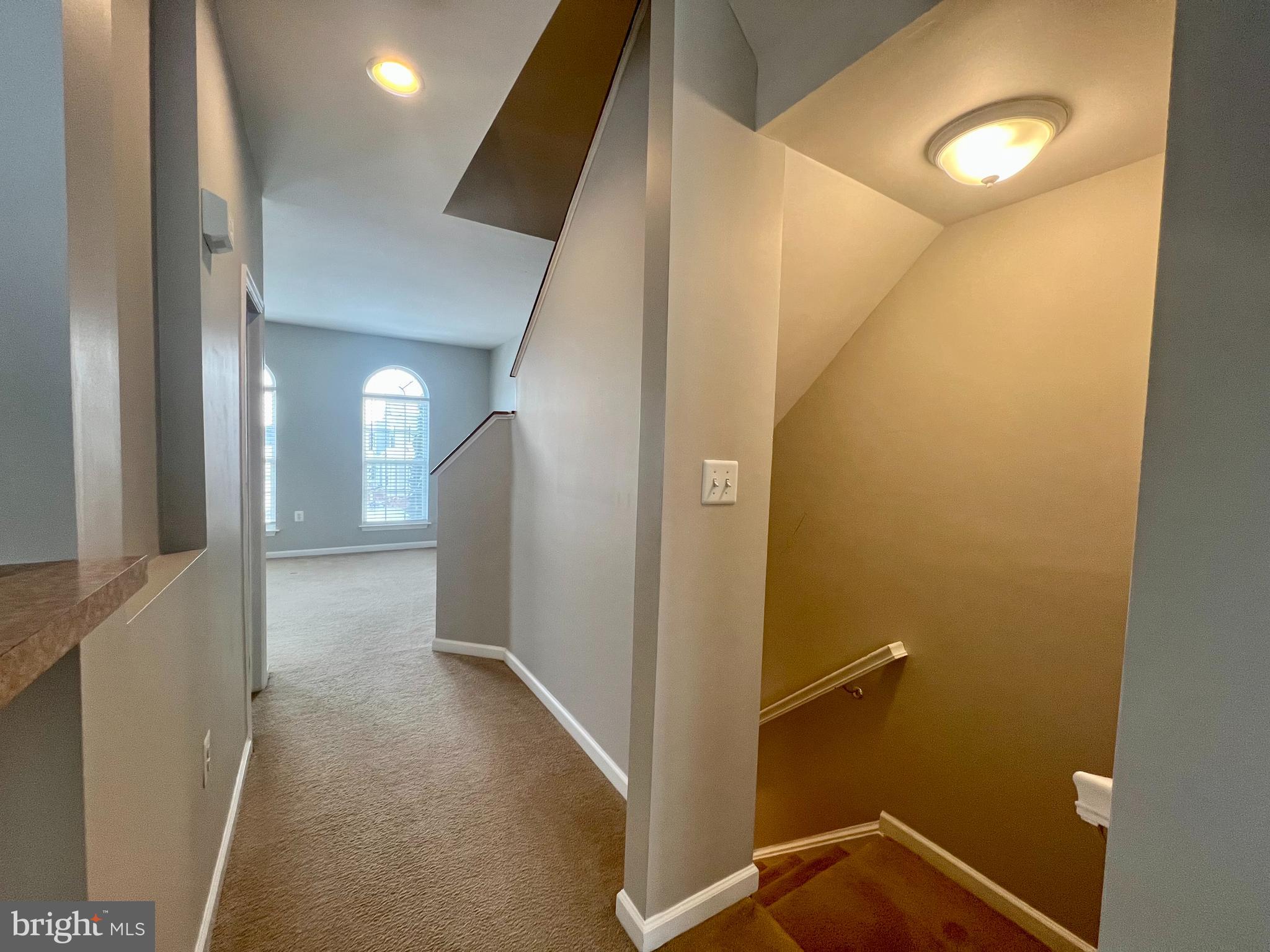 HUNTFIELD - Residential Lease