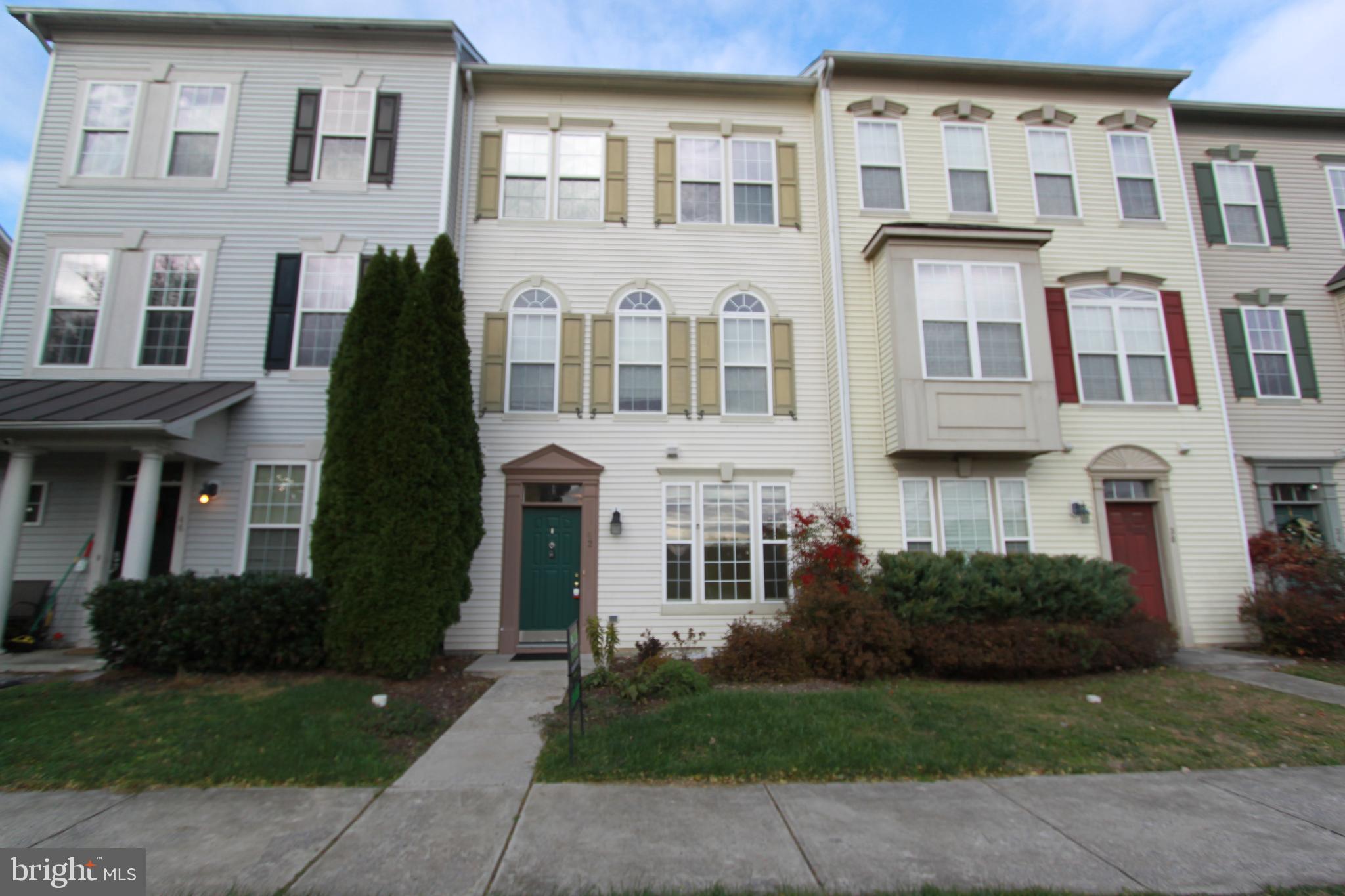 This large and spacious townhome is available now with 3 bedrooms, 2 full/2 half bathrooms. Large finished rec room on the first floor along with an open space that could be utilized as an office, playroom or whatever fits your needs. Second floor features a family room and eat in kitchen. Large separate dining room. Upstairs are all 3 bedrooms. Master bedroom features a private bathroom with a separate shower and soaking tub. Washer and dryer included. Large deck off the back of the home. Private rear driveway and entrance for your convenience.
Pets are ok on a case by case basis.
Additional monthly costs include Renter's insurance (price based on plan selection) and Second Nature Air Filter Subscription program ($15.00/ month).
EHO