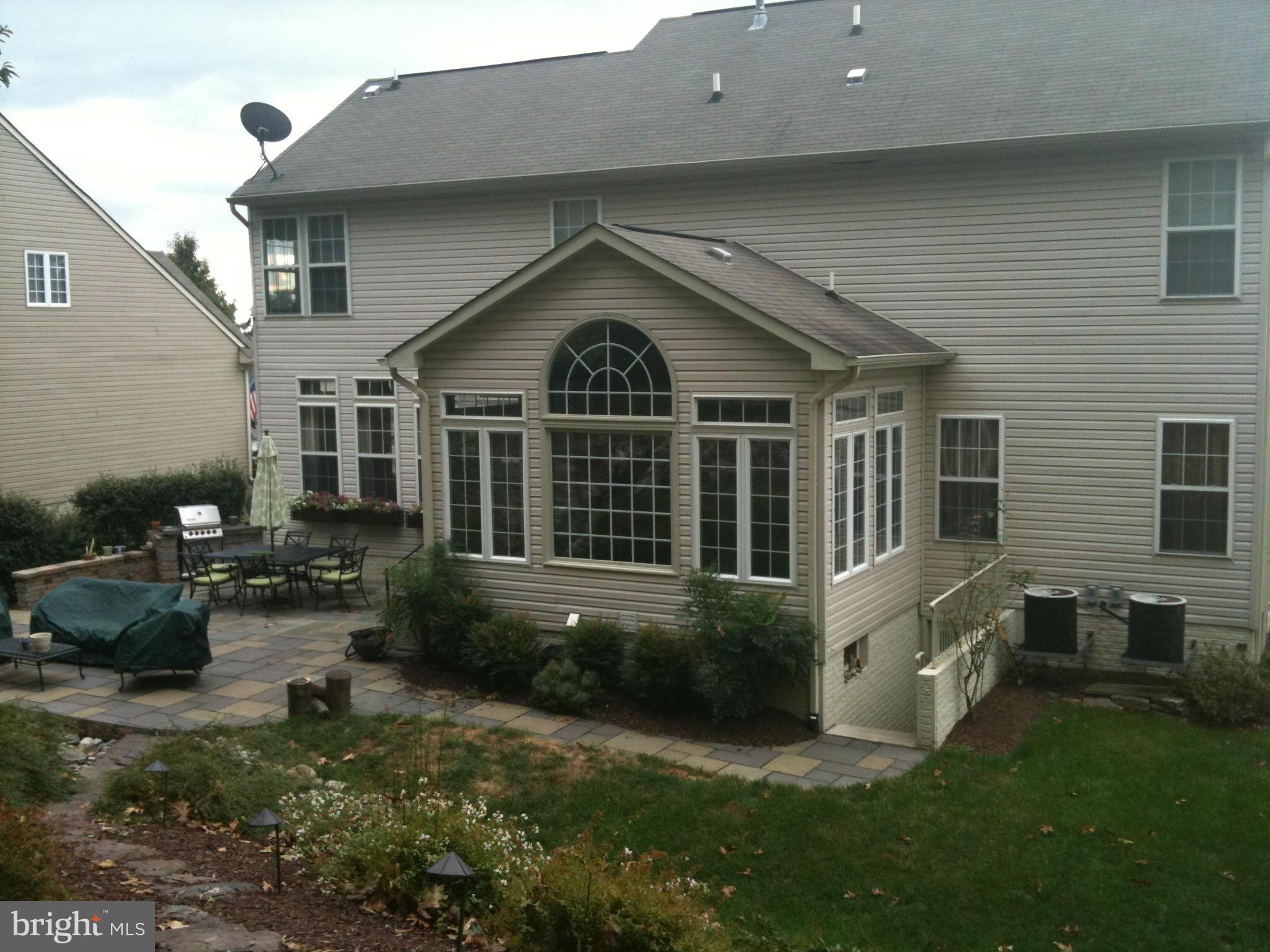 SPRING RIDGE - Residential Lease