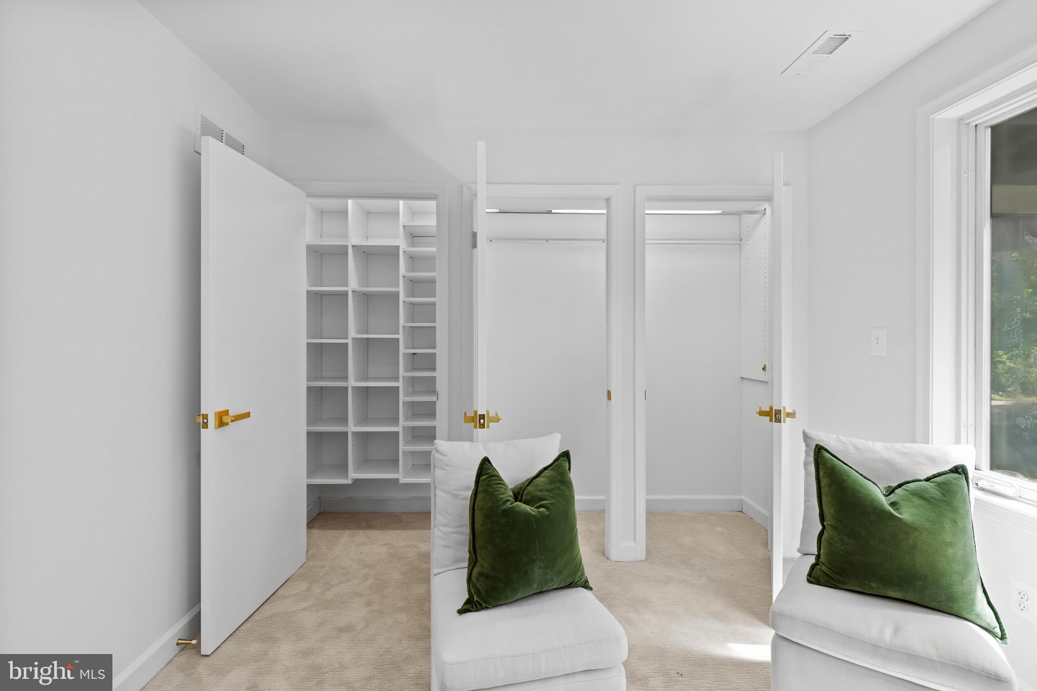 TIMONIUM - Residential