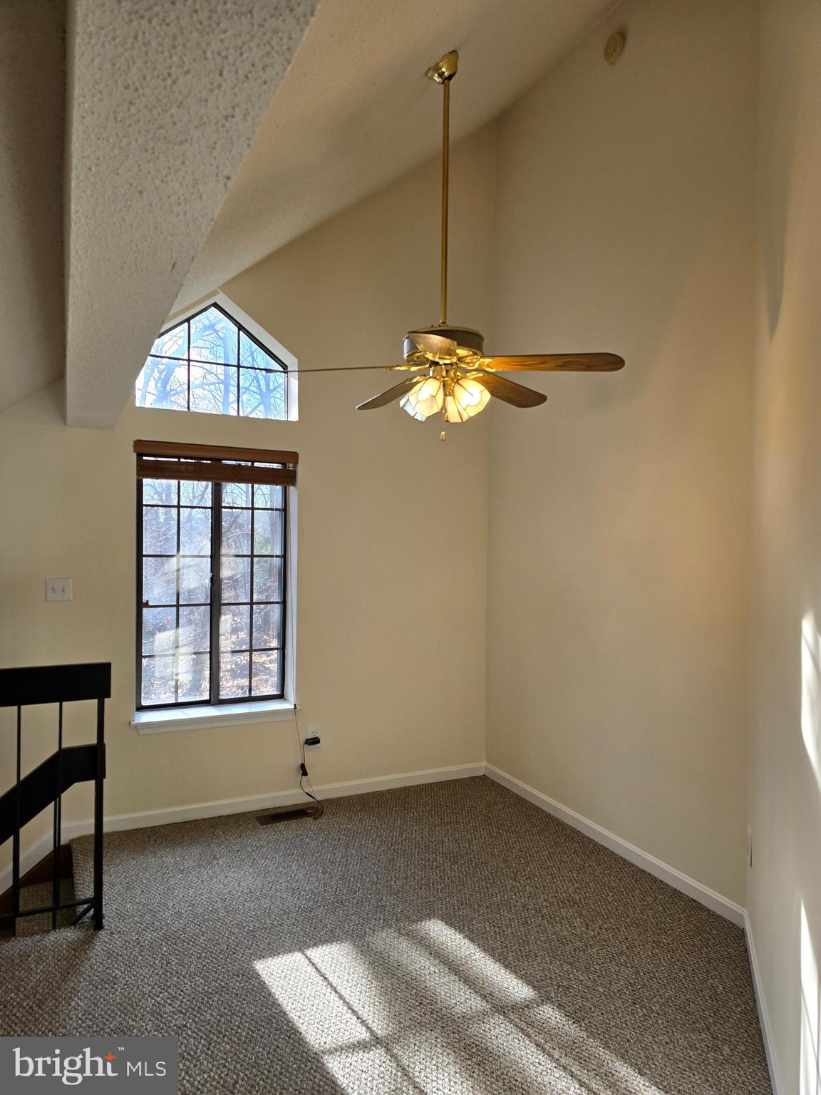 TIERS OF MANCHESTER LAKES - Residential