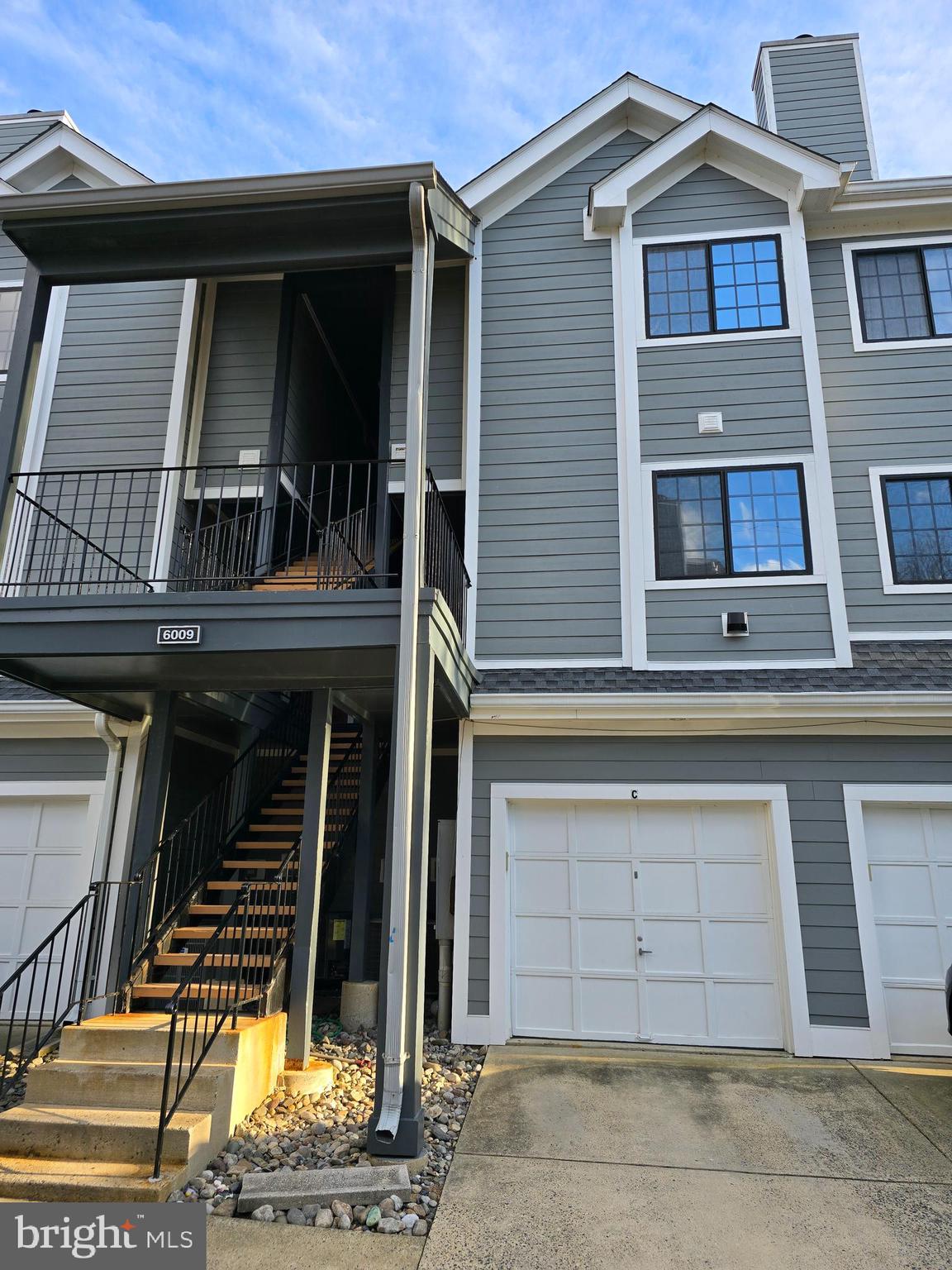 TIERS OF MANCHESTER LAKES - Residential