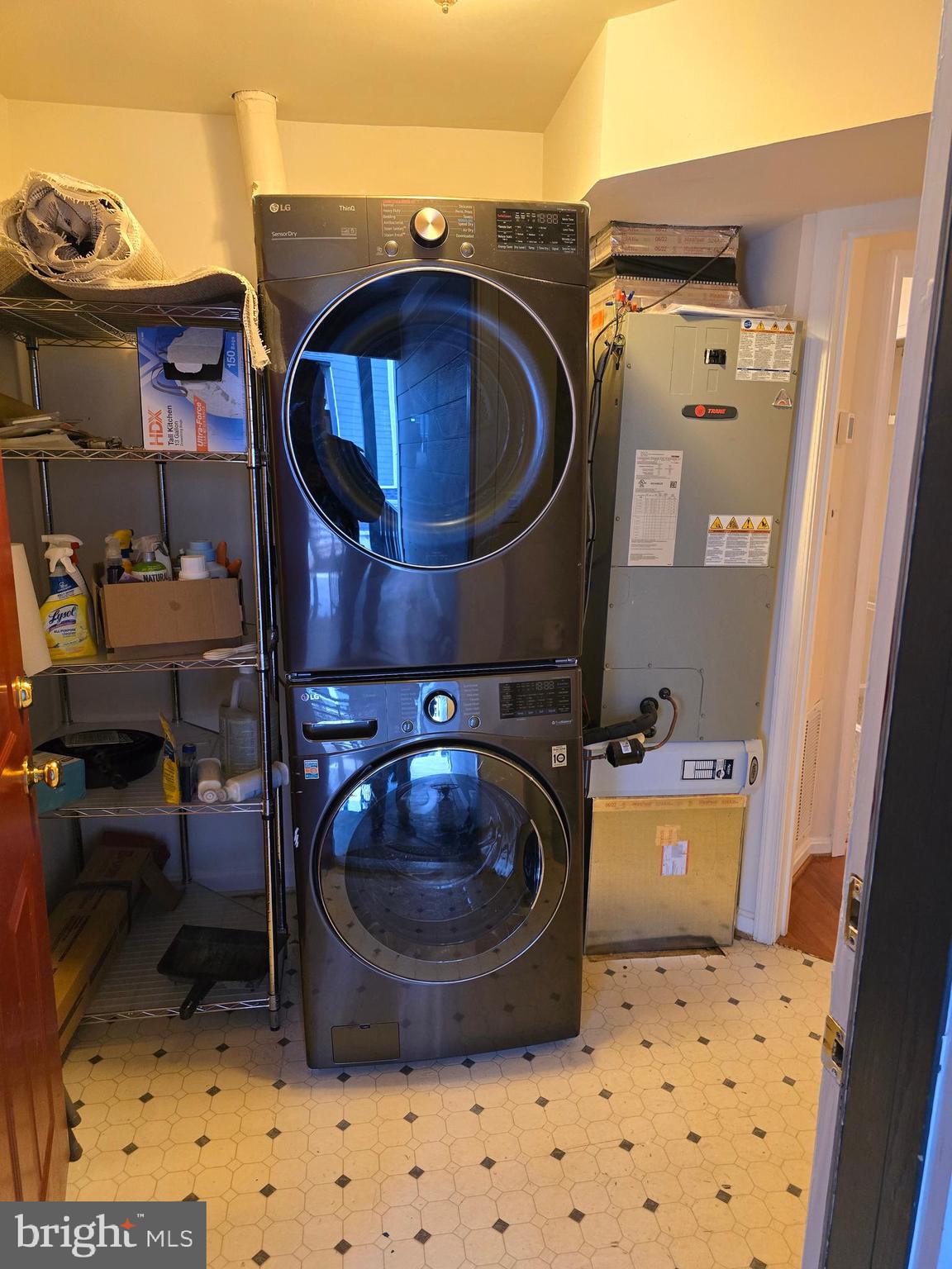 TIERS OF MANCHESTER LAKES - Residential