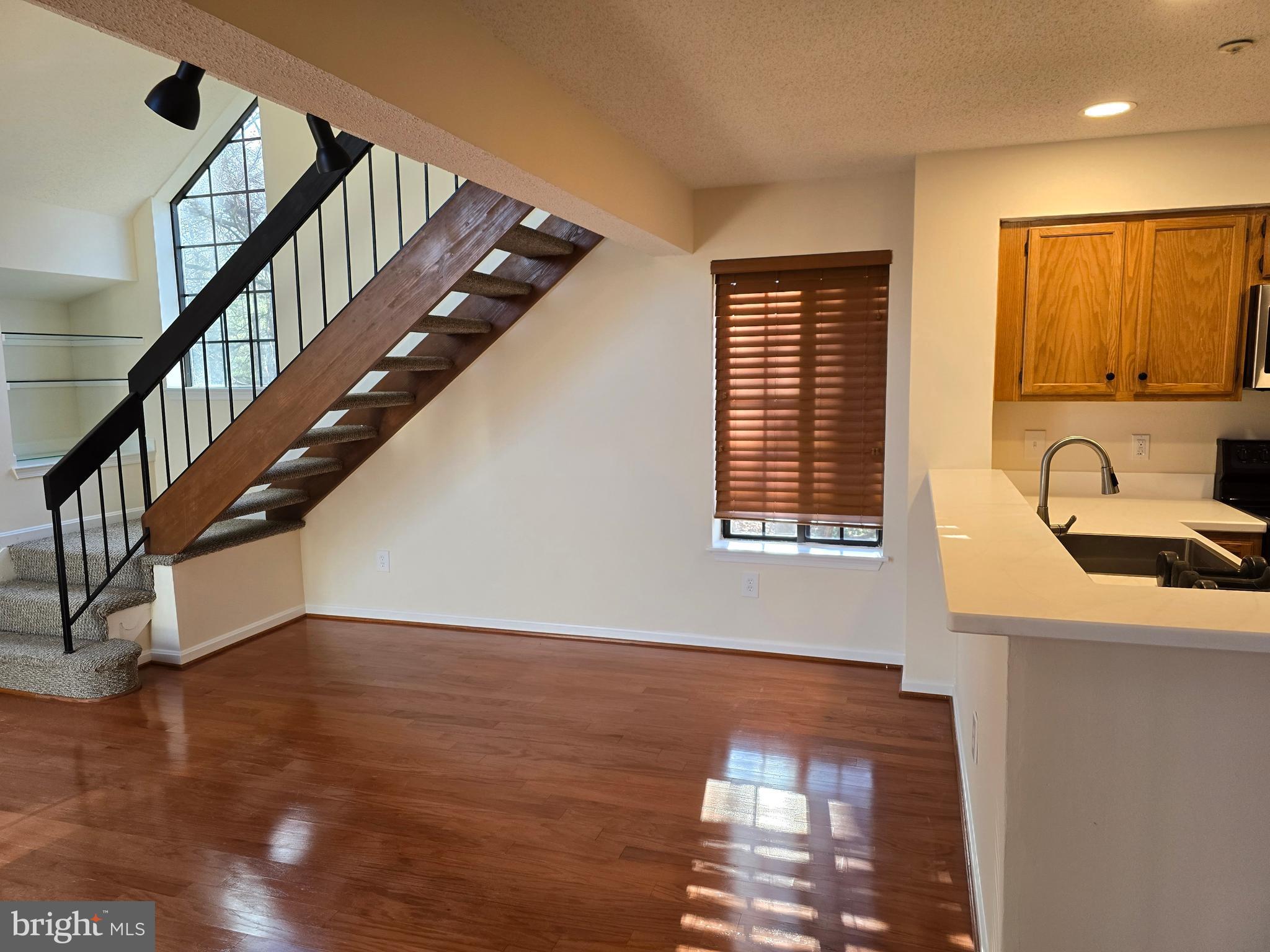 TIERS OF MANCHESTER LAKES - Residential