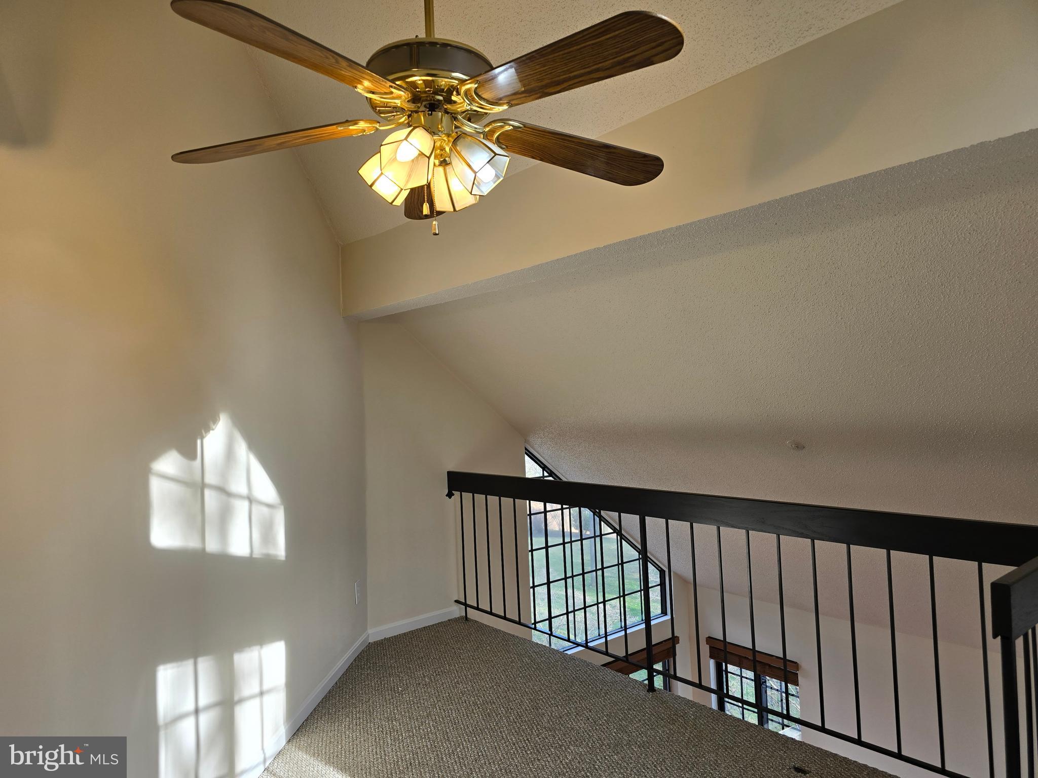 TIERS OF MANCHESTER LAKES - Residential