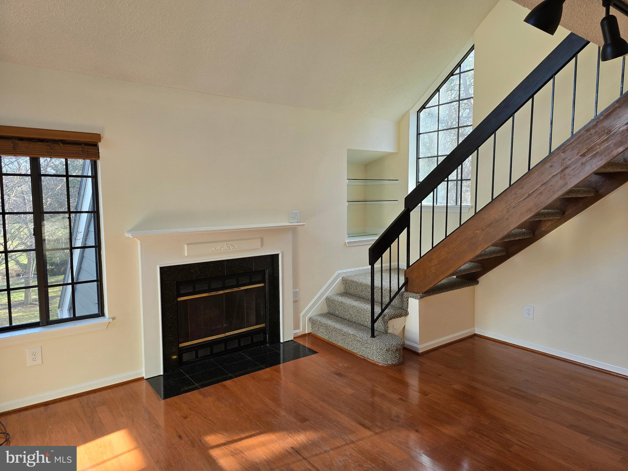 TIERS OF MANCHESTER LAKES - Residential