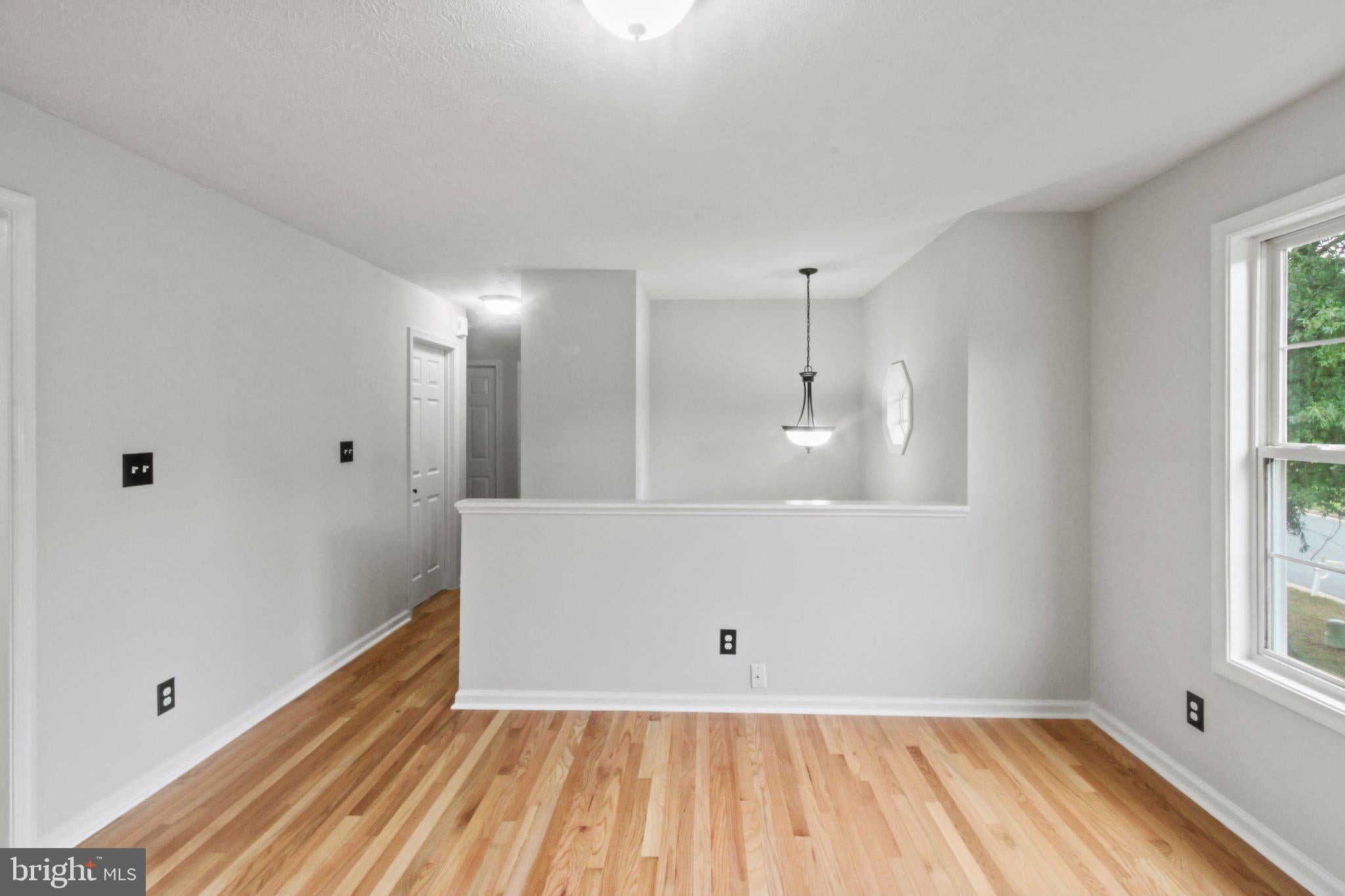 1208 DEVIN COURT