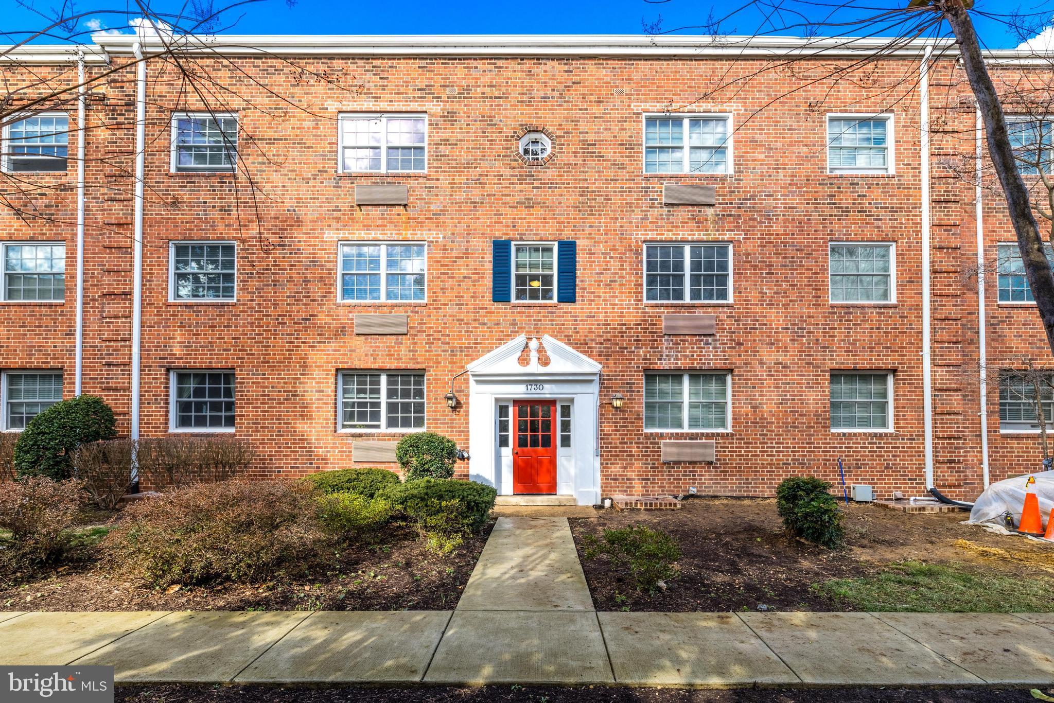 POTOWMACK CROSSING - Residential