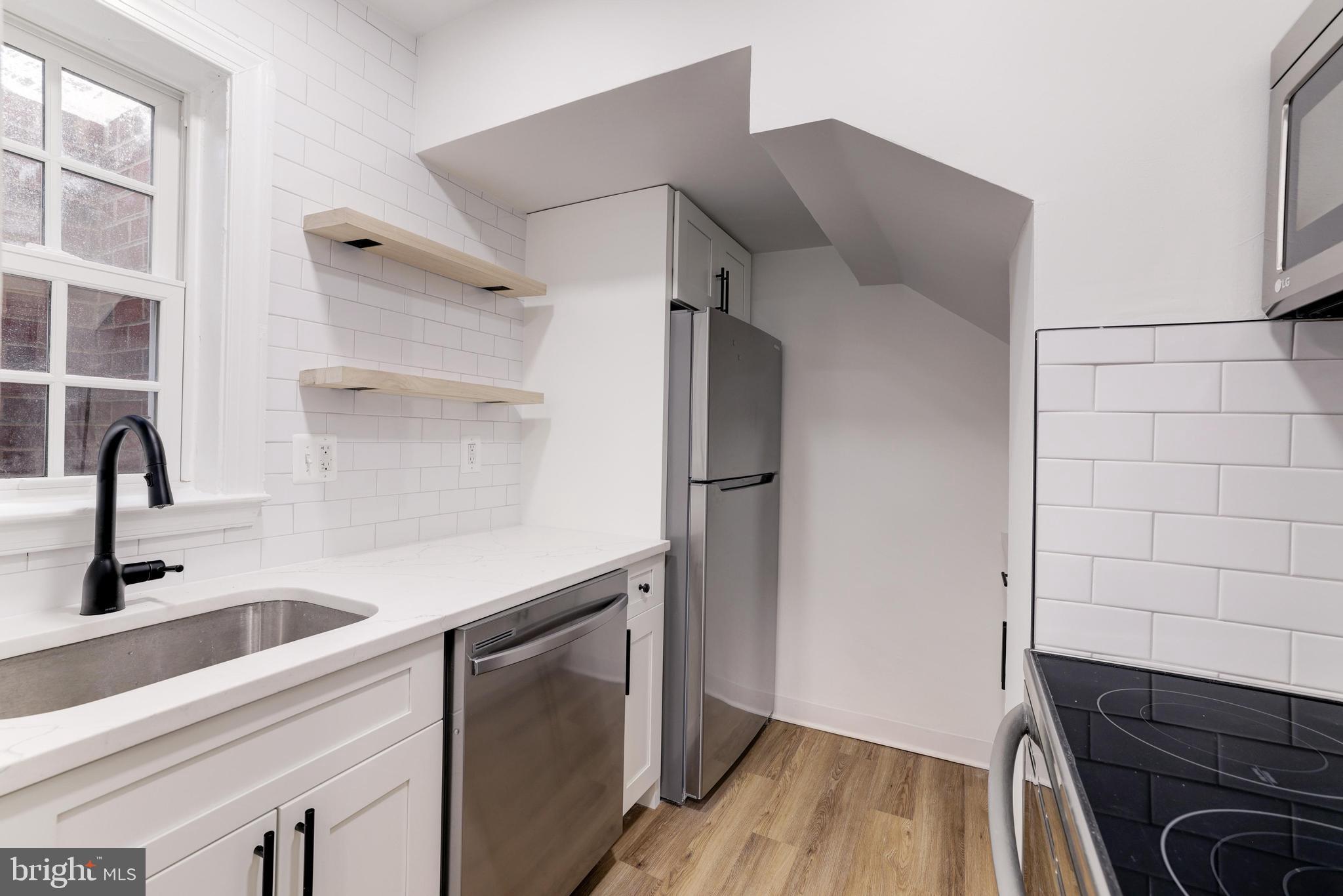 POTOWMACK CROSSING - Residential