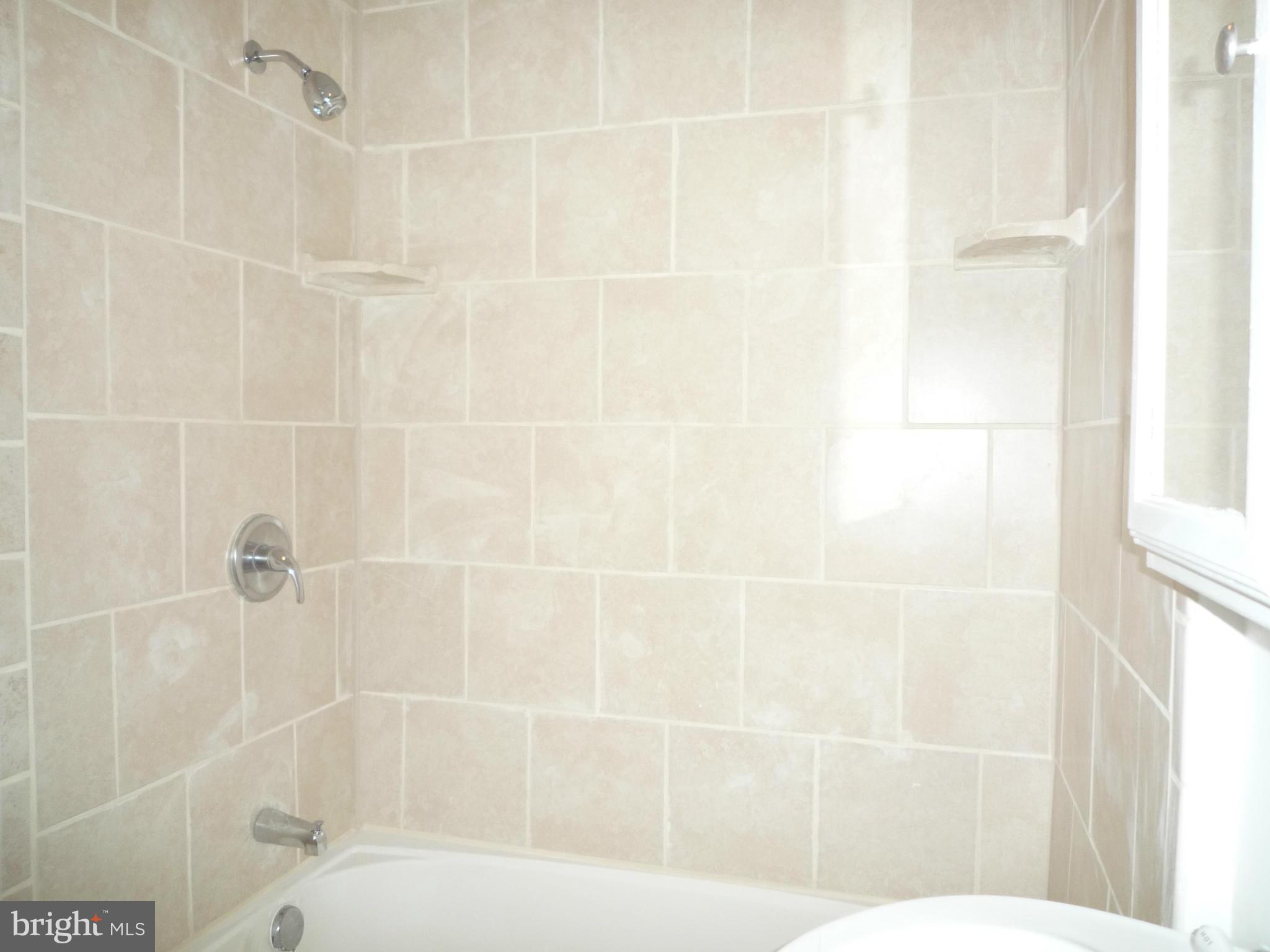 PHILLIPS - Residential Lease