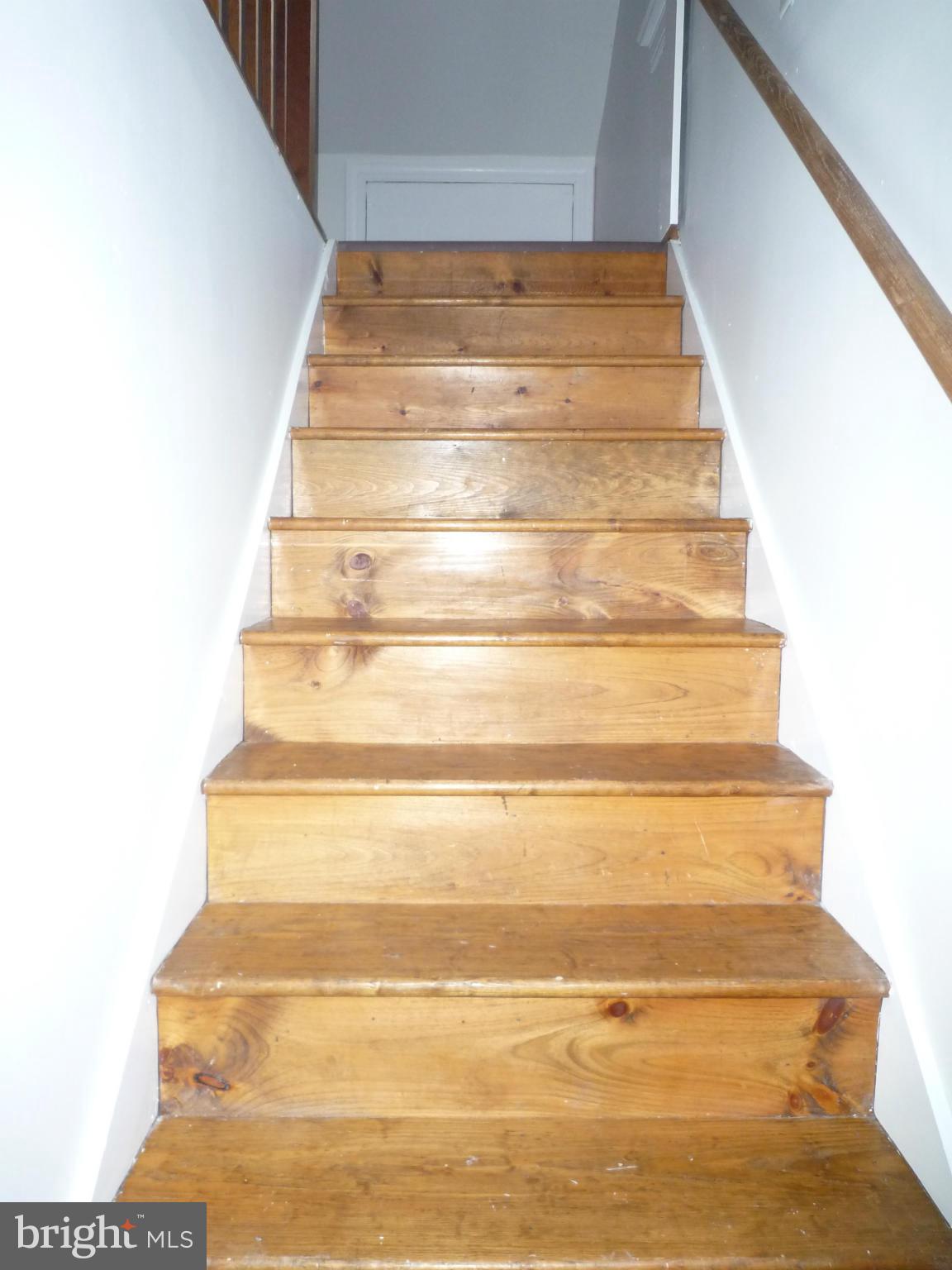 PHILLIPS - Residential Lease