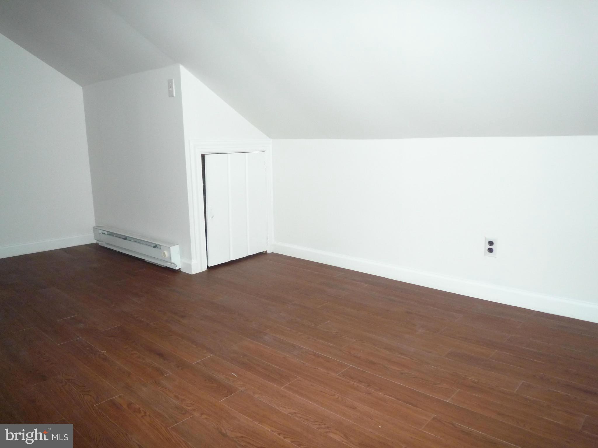 PHILLIPS - Residential Lease