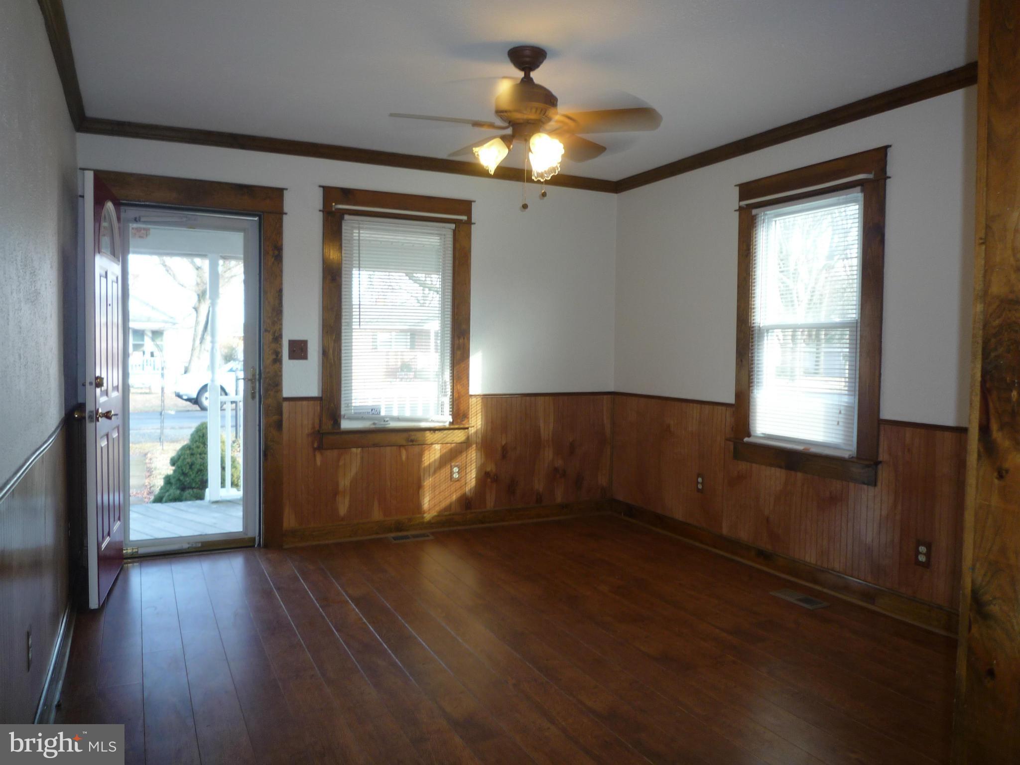 PHILLIPS - Residential Lease