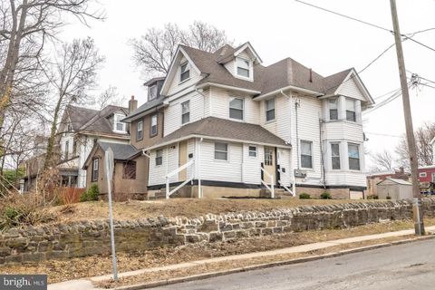 Multifamily For Sale - 124 Main Street<br/> DARBY, PA 19023