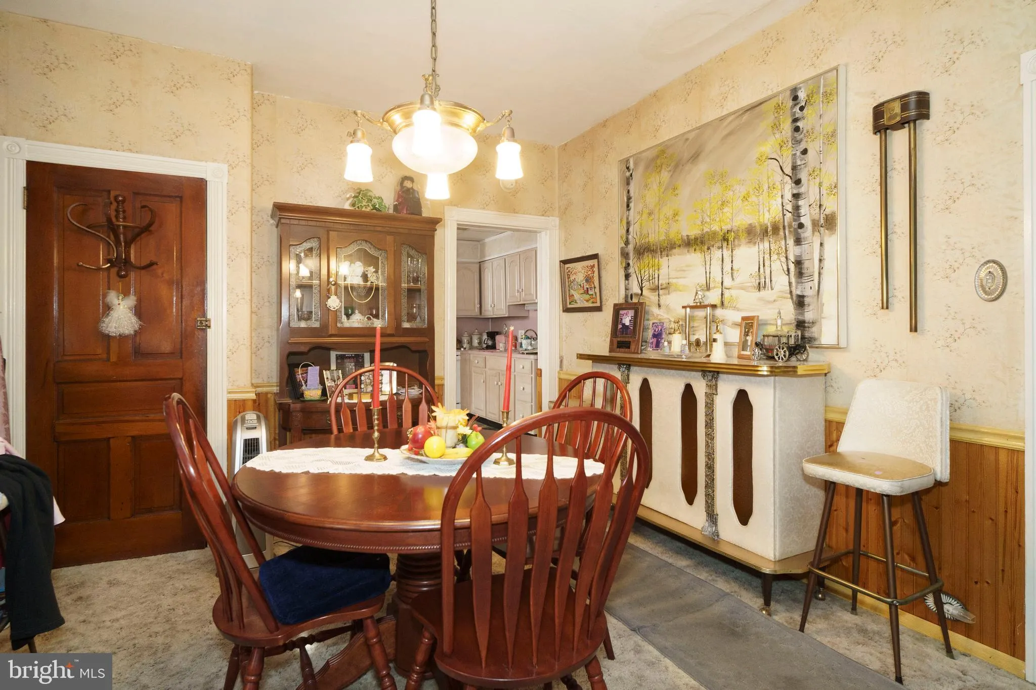 Philadelphia, Pennsylvania 19136, United States, 3 Bedrooms Bedrooms, ,2 BathroomsBathrooms,Residential,Pending,214237