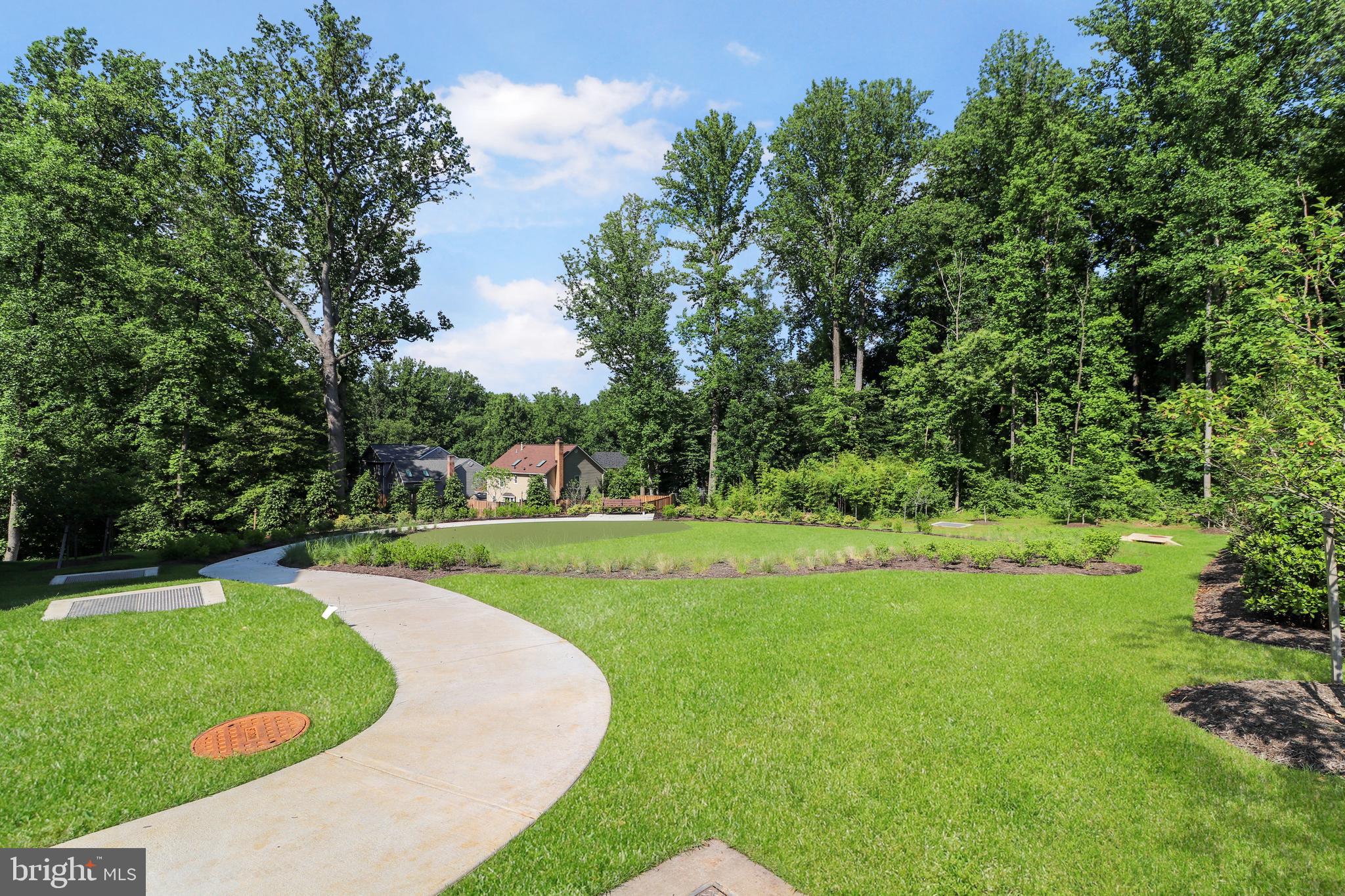 MASON PARK - Residential