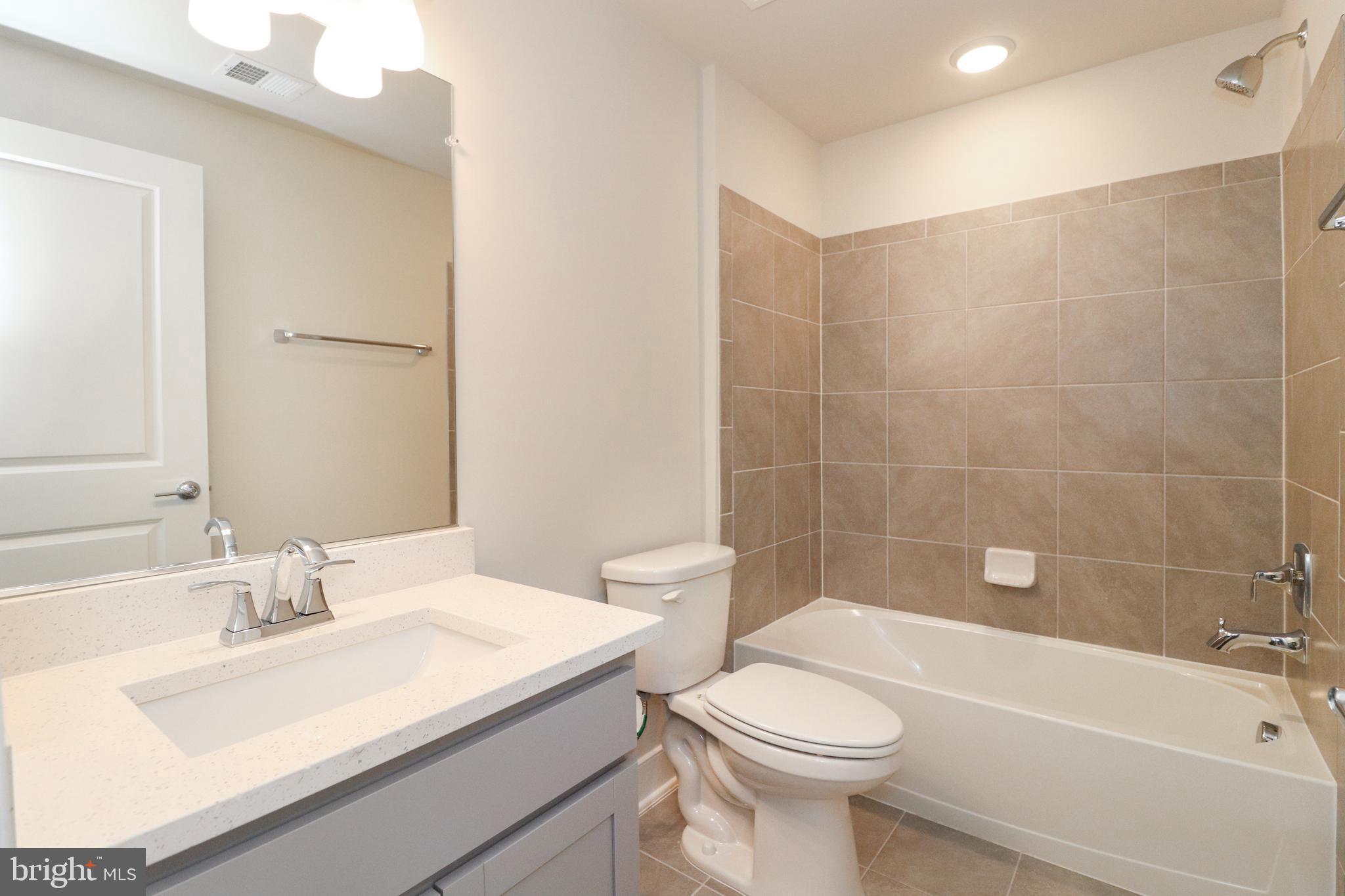 MASON PARK - Residential