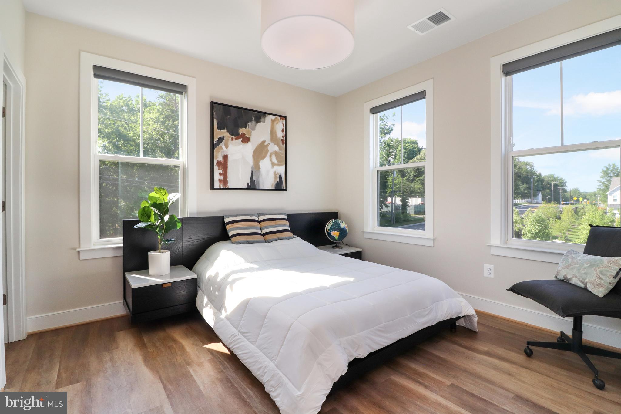 MASON PARK - Residential