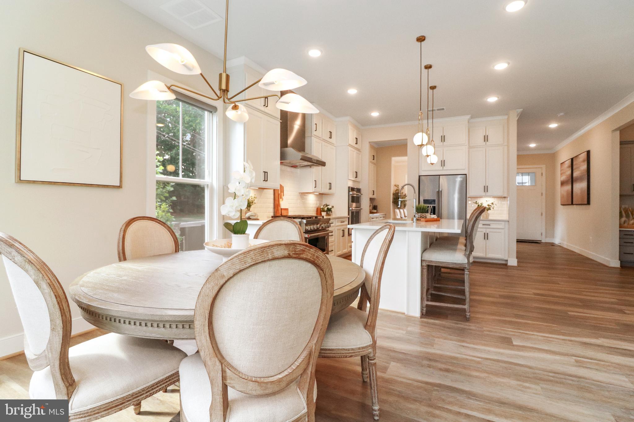 MASON PARK - Residential