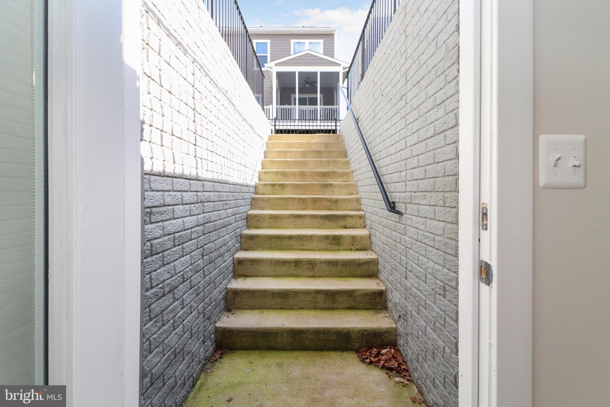 MASON PARK - Residential