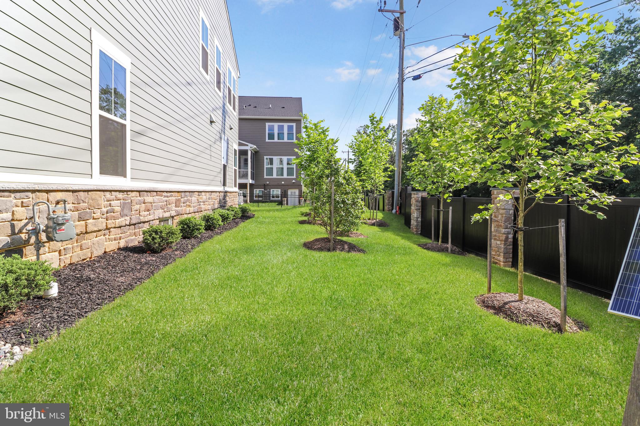 MASON PARK - Residential