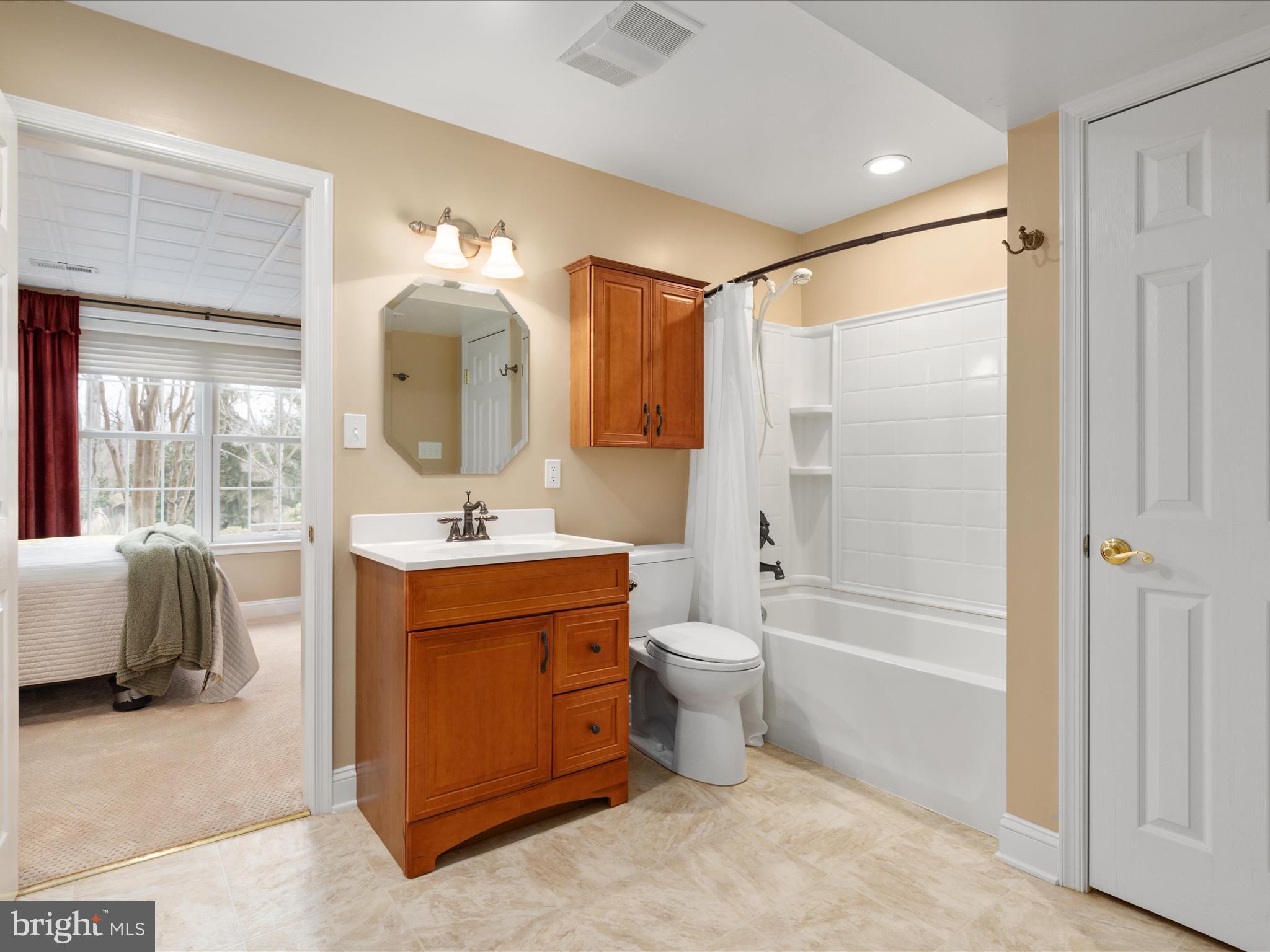 MEADOW BRANCH SOUTH ESTATES - Residential