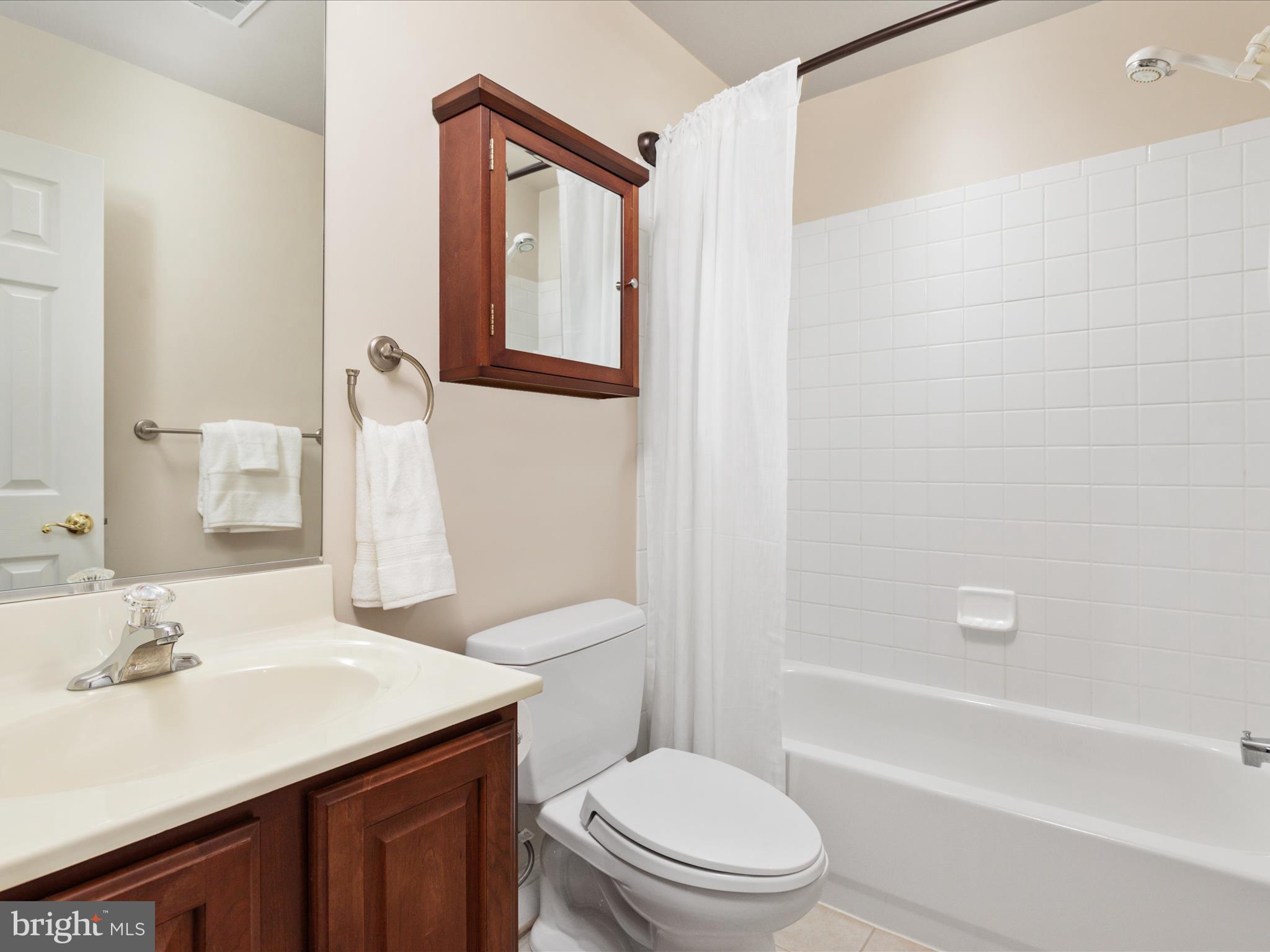 MEADOW BRANCH SOUTH ESTATES - Residential