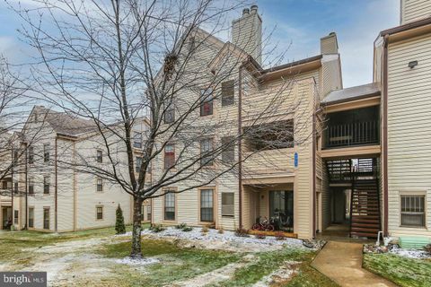 6943 MARY CAROLINE CIRCLE G G ALEXANDRIA VA 22310