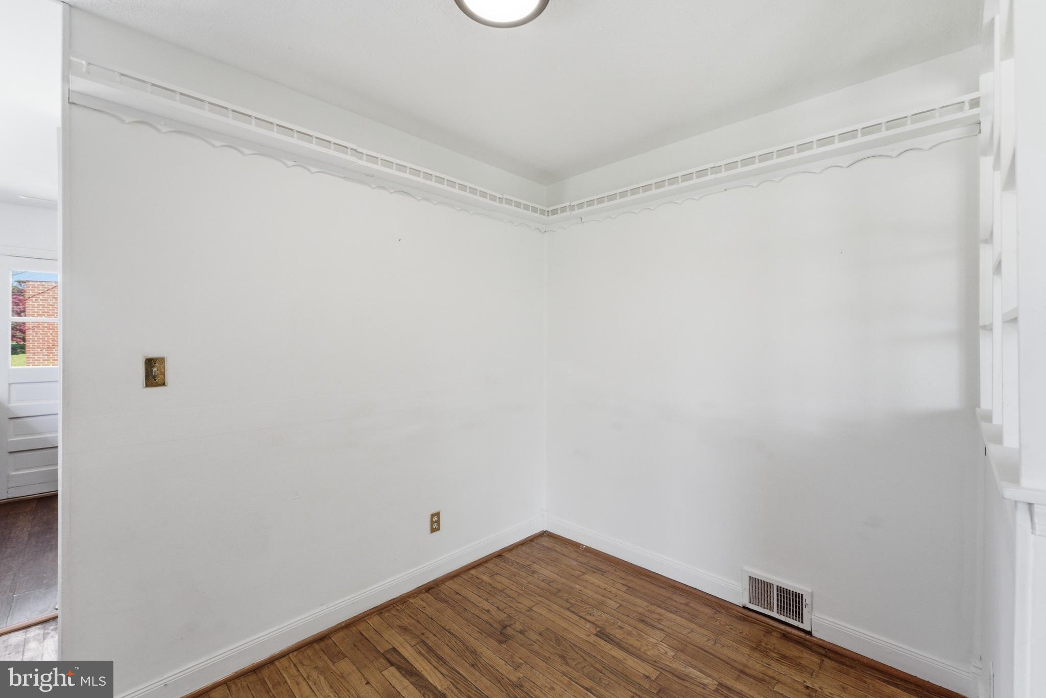 CARROLL KNOLLS - Residential
