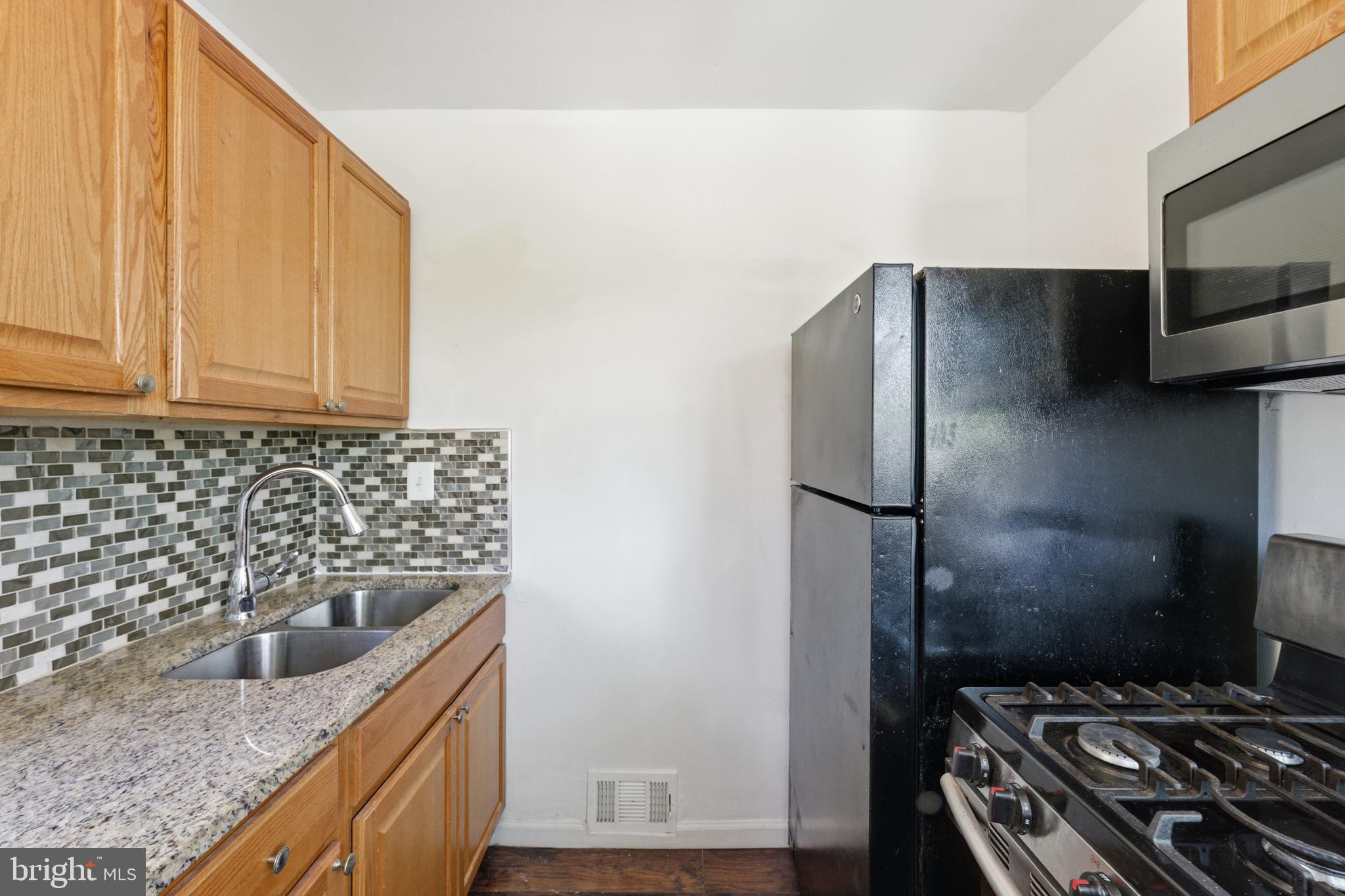 CARROLL KNOLLS - Residential