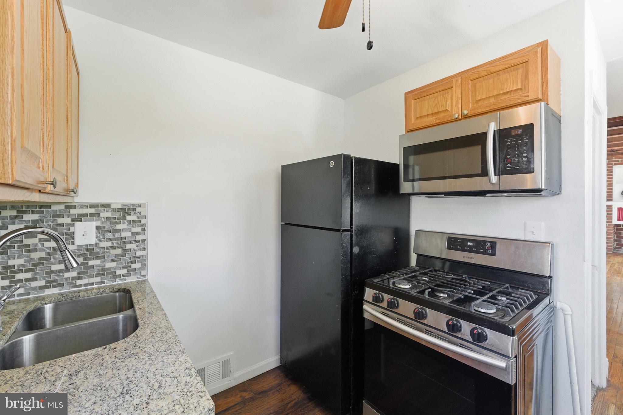 CARROLL KNOLLS - Residential