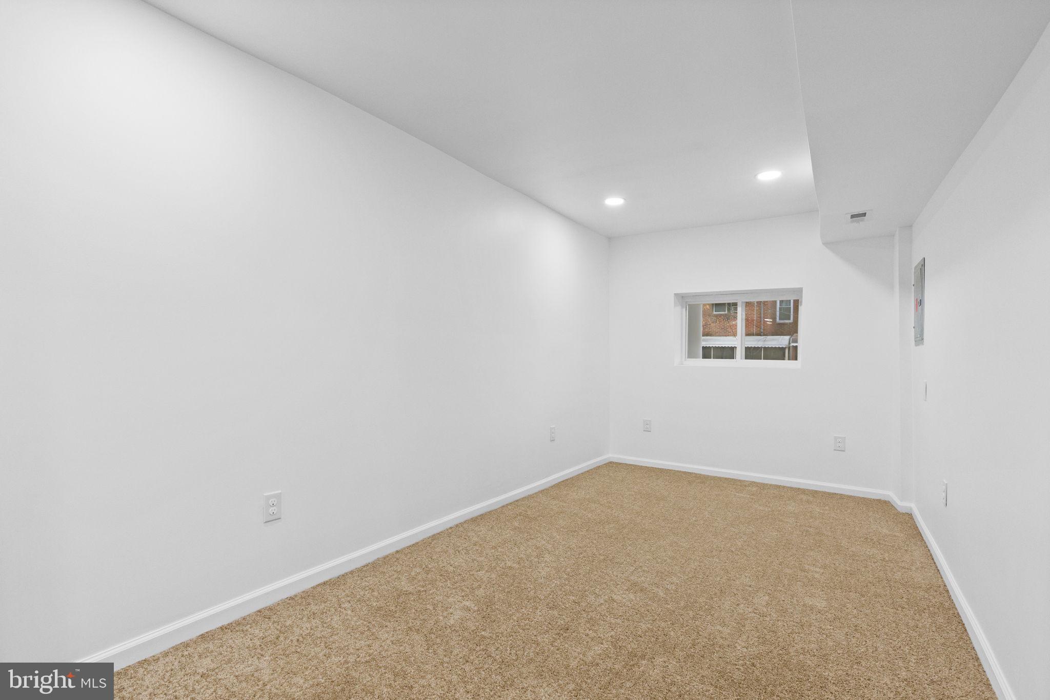 WEST OAK LANE - Residential